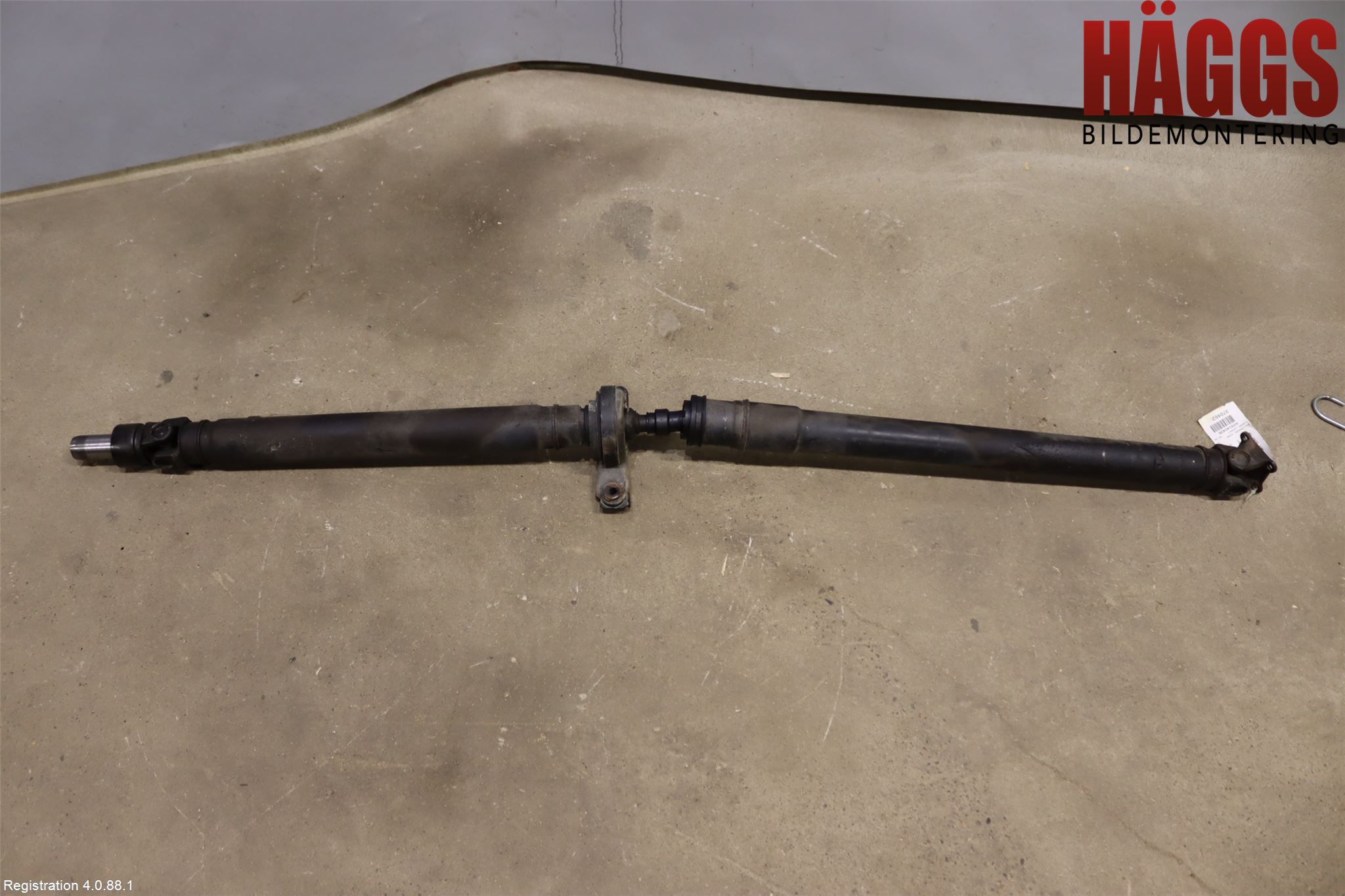 Subaru LEGACY    04-06 Mellanaxel Komp