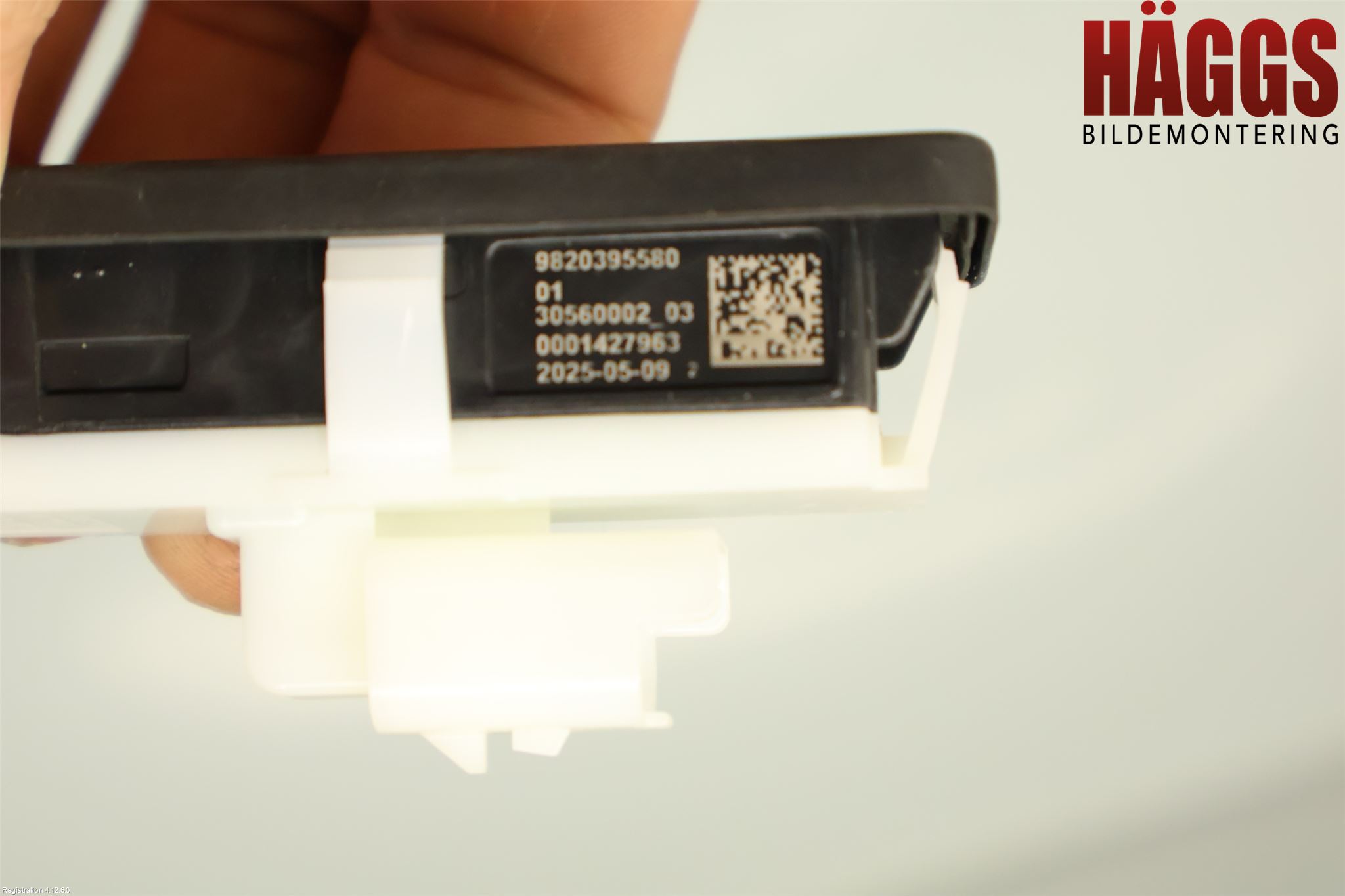 Peugeot 2008/E-2008 20- Strömställare Baklucka