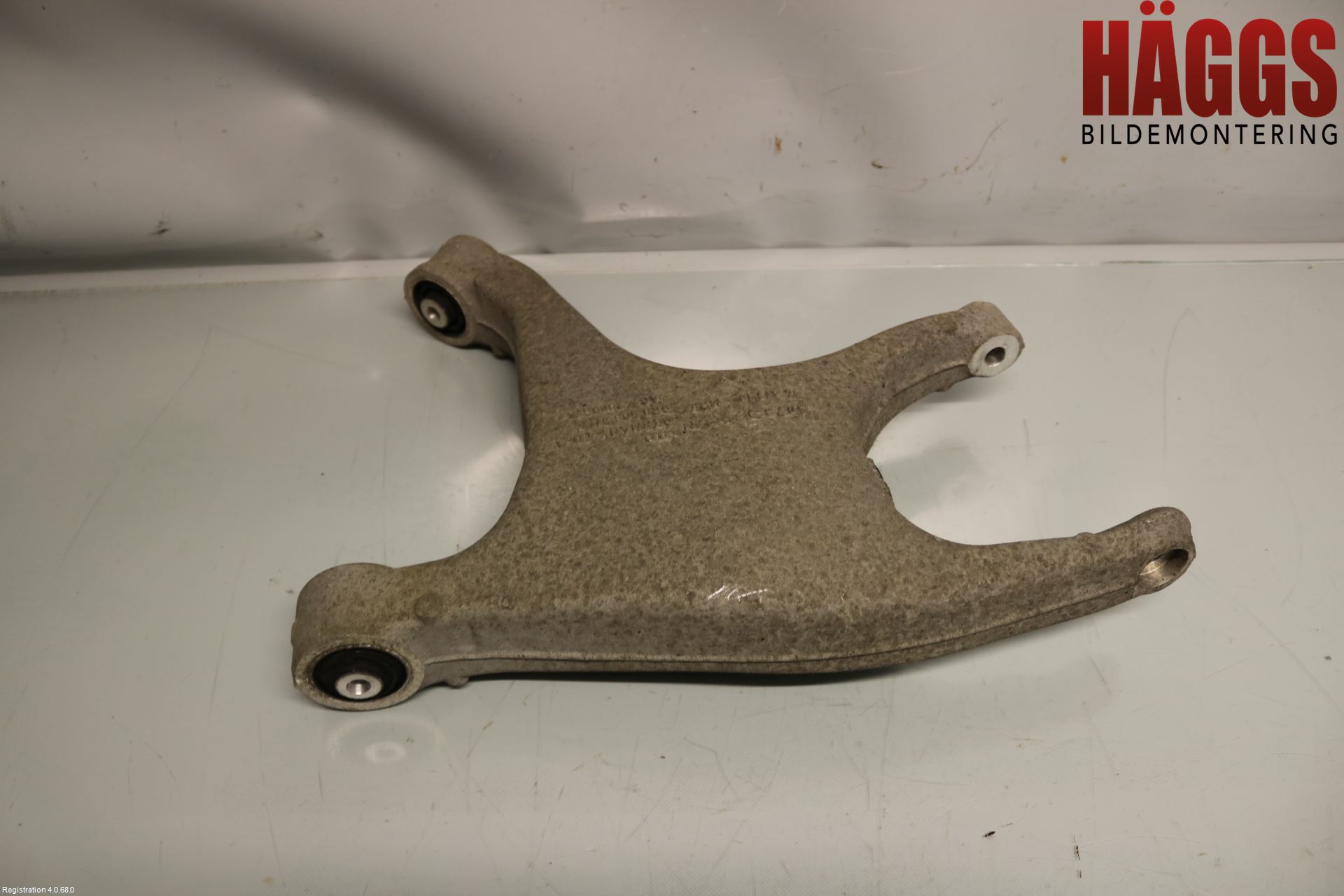 Audi Q5 09-16 Bärarm Bak Vänster