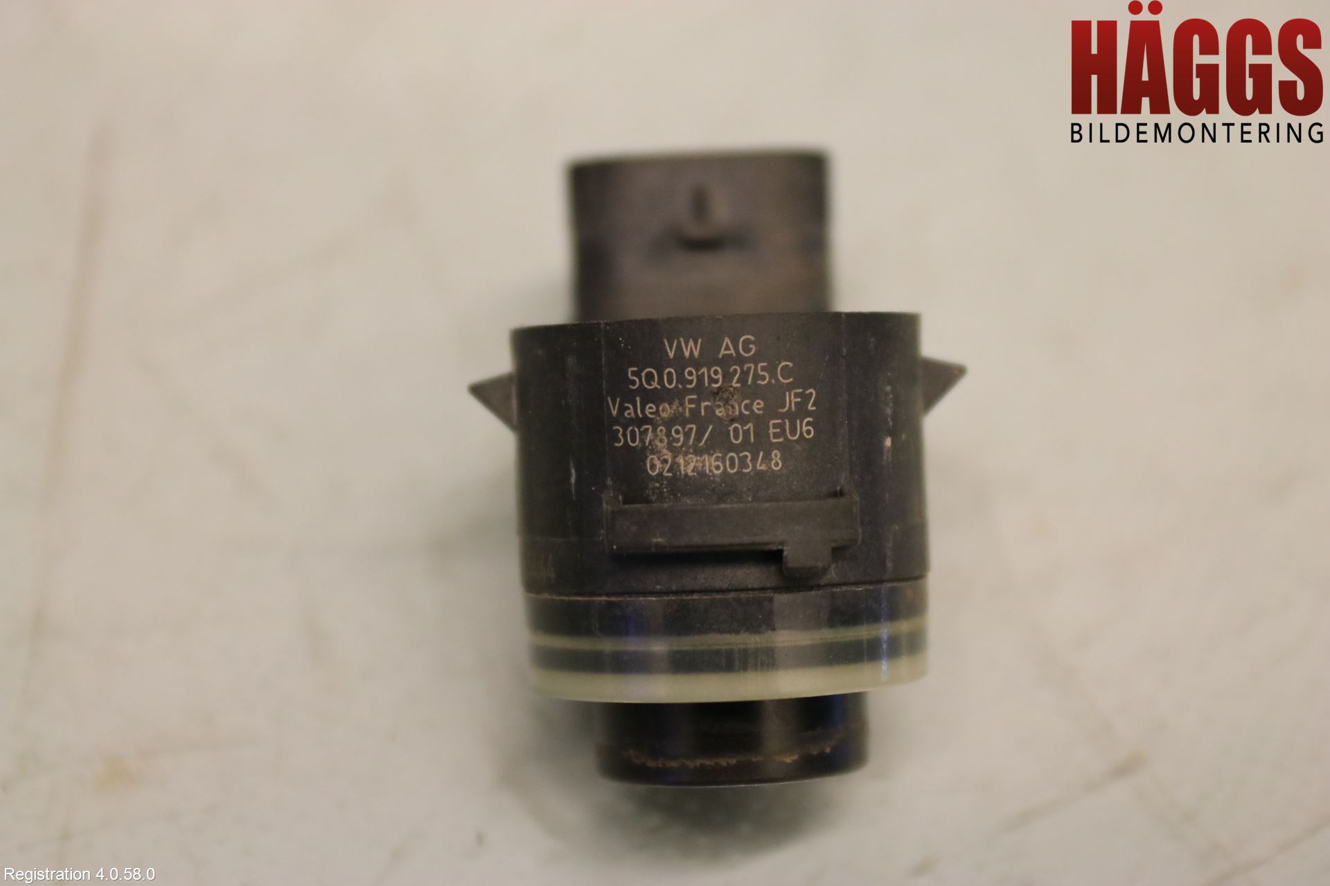 Skoda SUPERB 16-24 Parkeringshjälp Backsensor