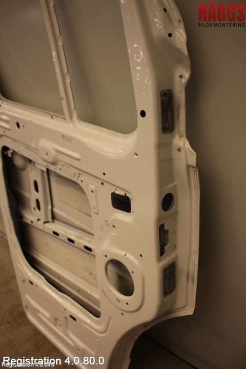 Volkswagen VW CRAFTER 06-16 Dörr Fram Vänster