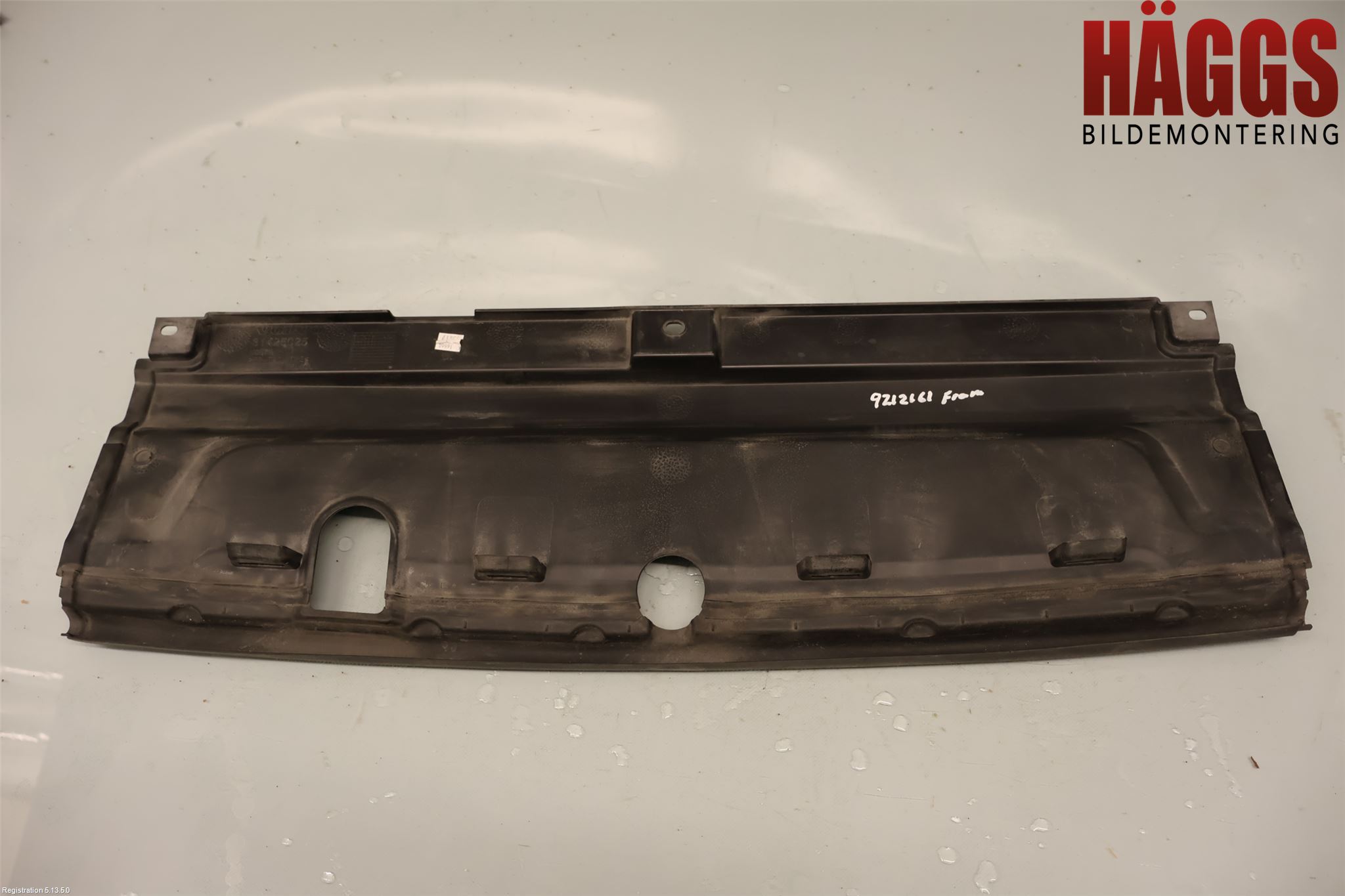 Volvo V90 17->> Täckplast Front