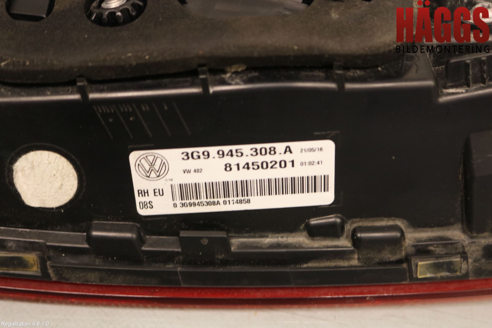 Volkswagen VW PASSAT 15-19 Bakljus Lucka Hö