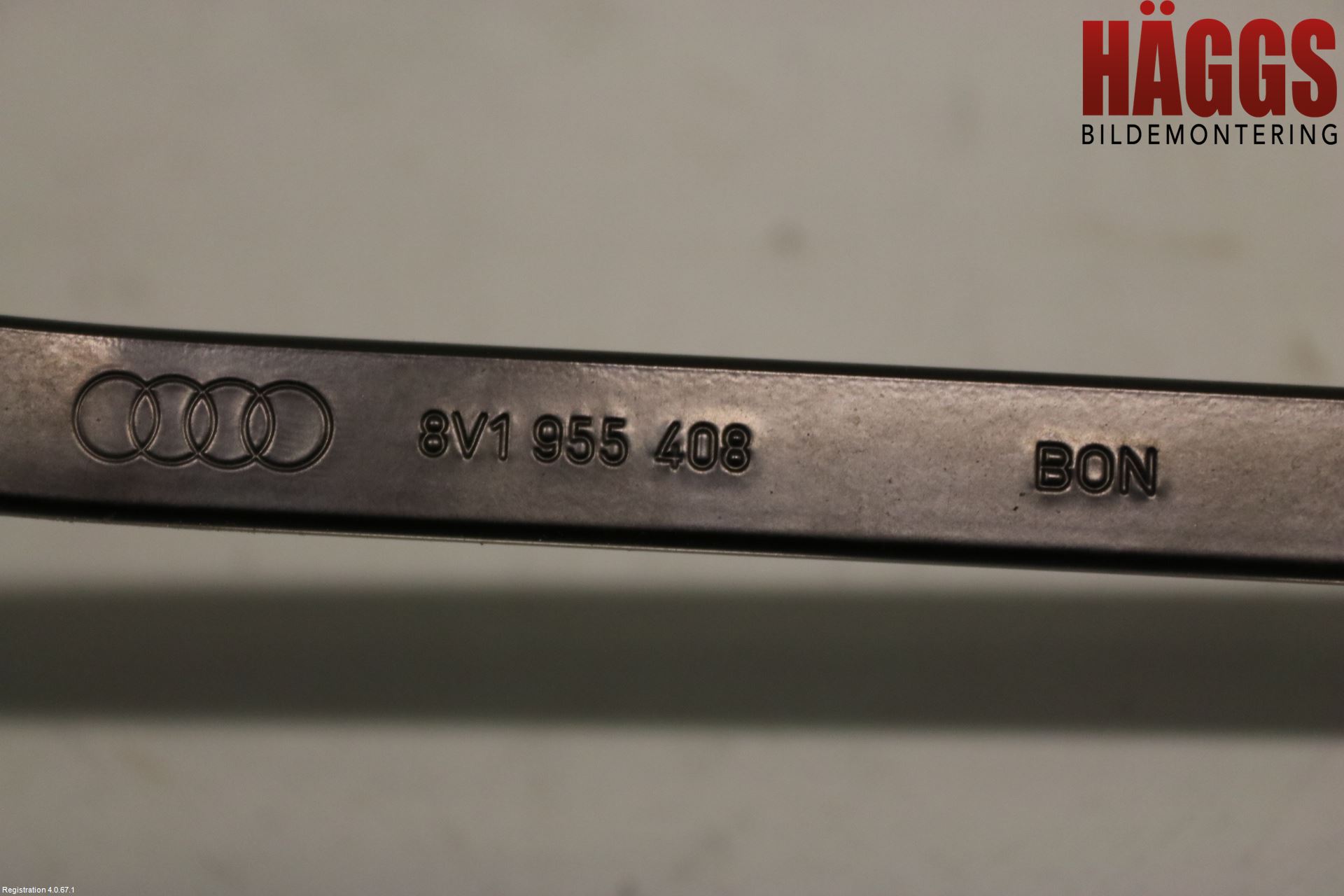 Audi A3/S3 8V 13-20 Torkararm Armar Vindruta