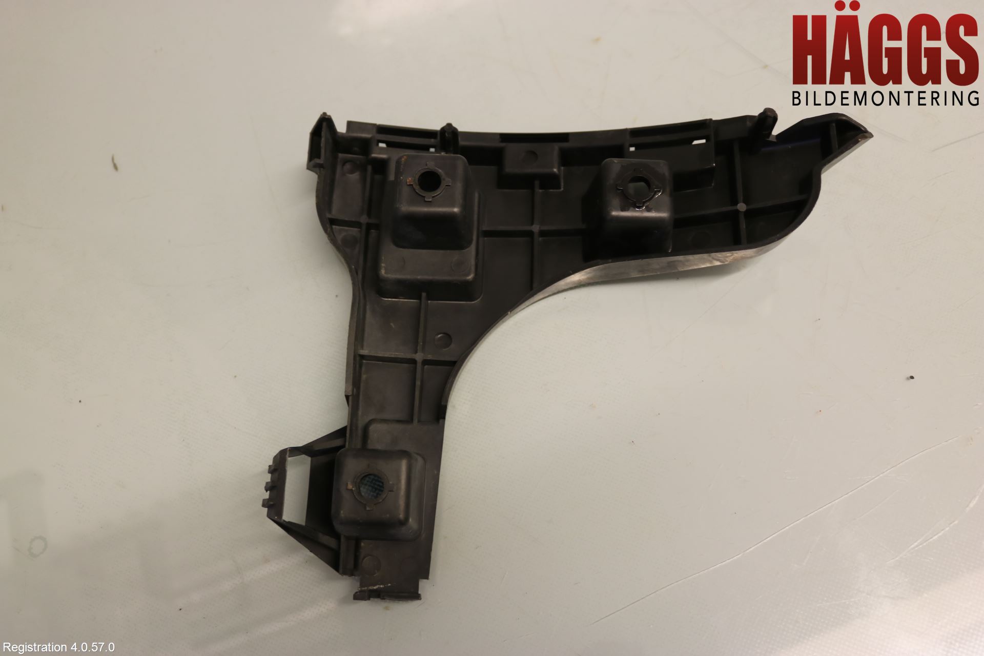 Volvo XC60 09-13 Stötfångardel Bak Vä