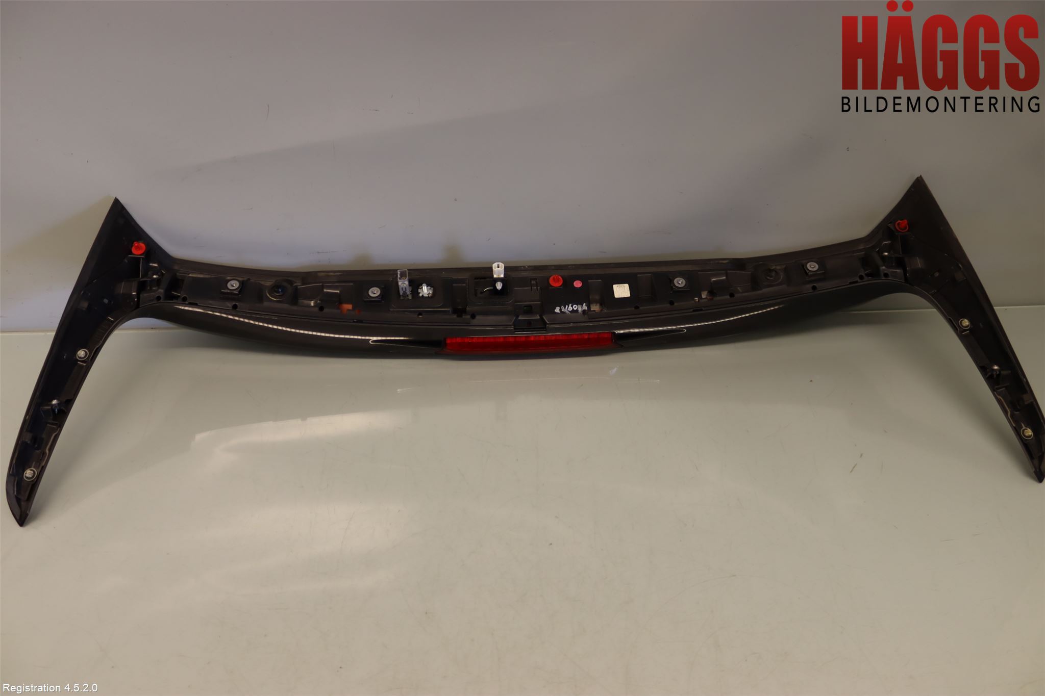 Lexus NX 300h 15-21 Spoiler Baklucka