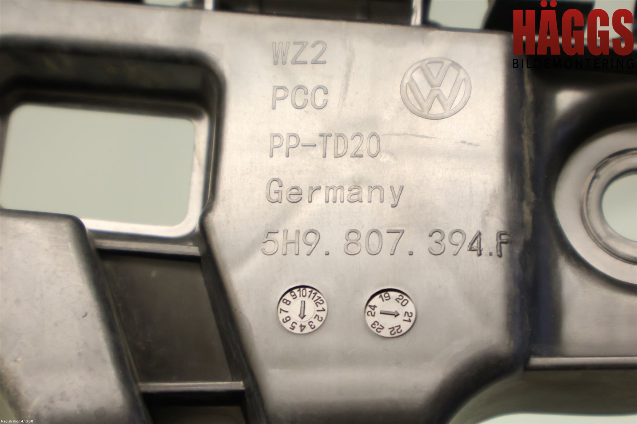 Volkswagen VW GOLF / E-GOLF VIII 20- Stötfångarfäste Bak Hö