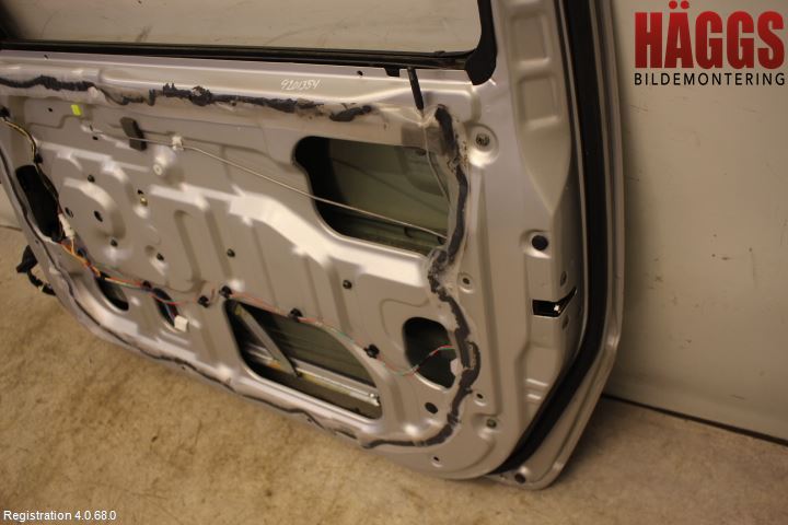 Suzuki JIMNY 81-21 Dörr 2D Höger