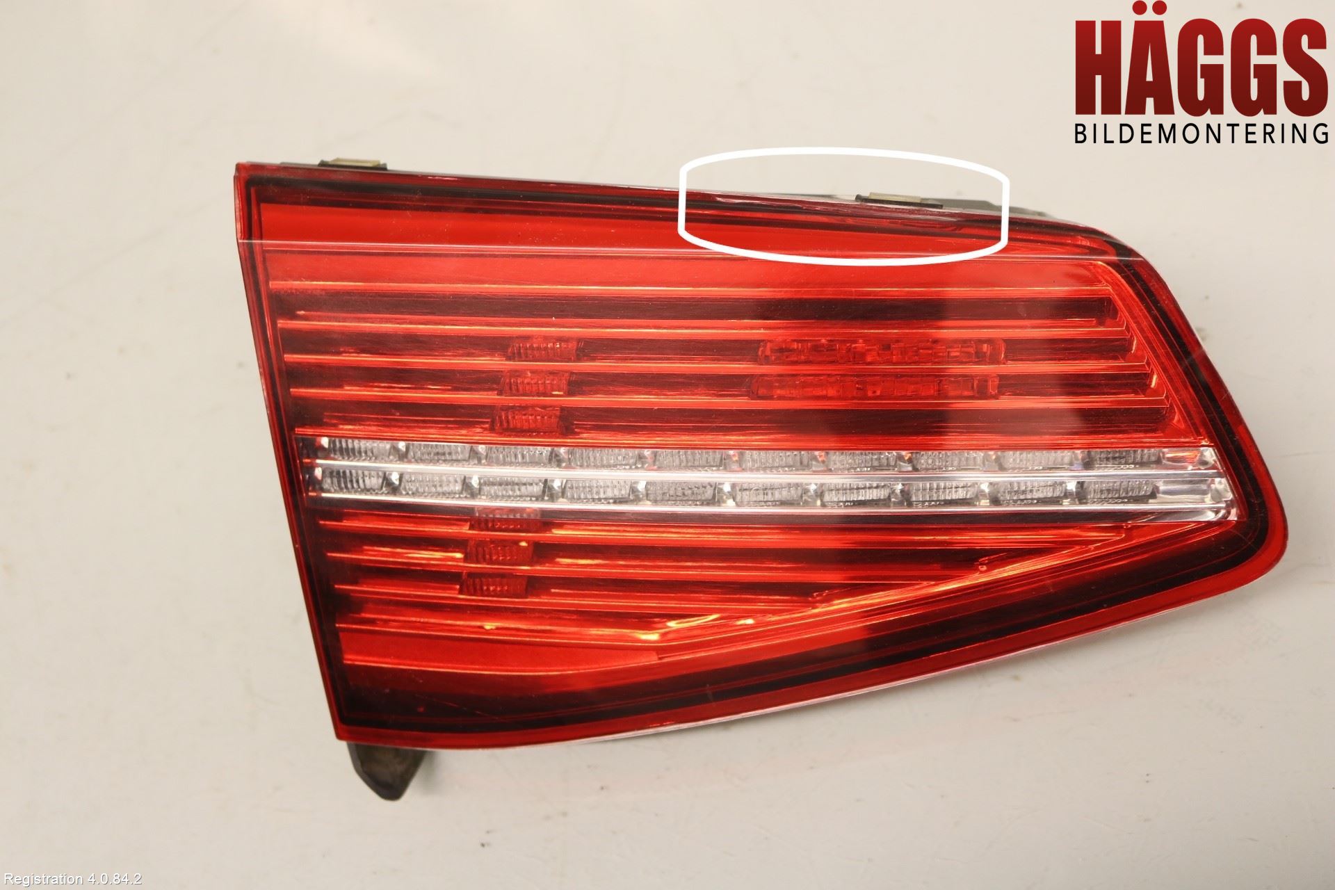 Volkswagen VW PASSAT 15-19 Bakljus Lucka Vä