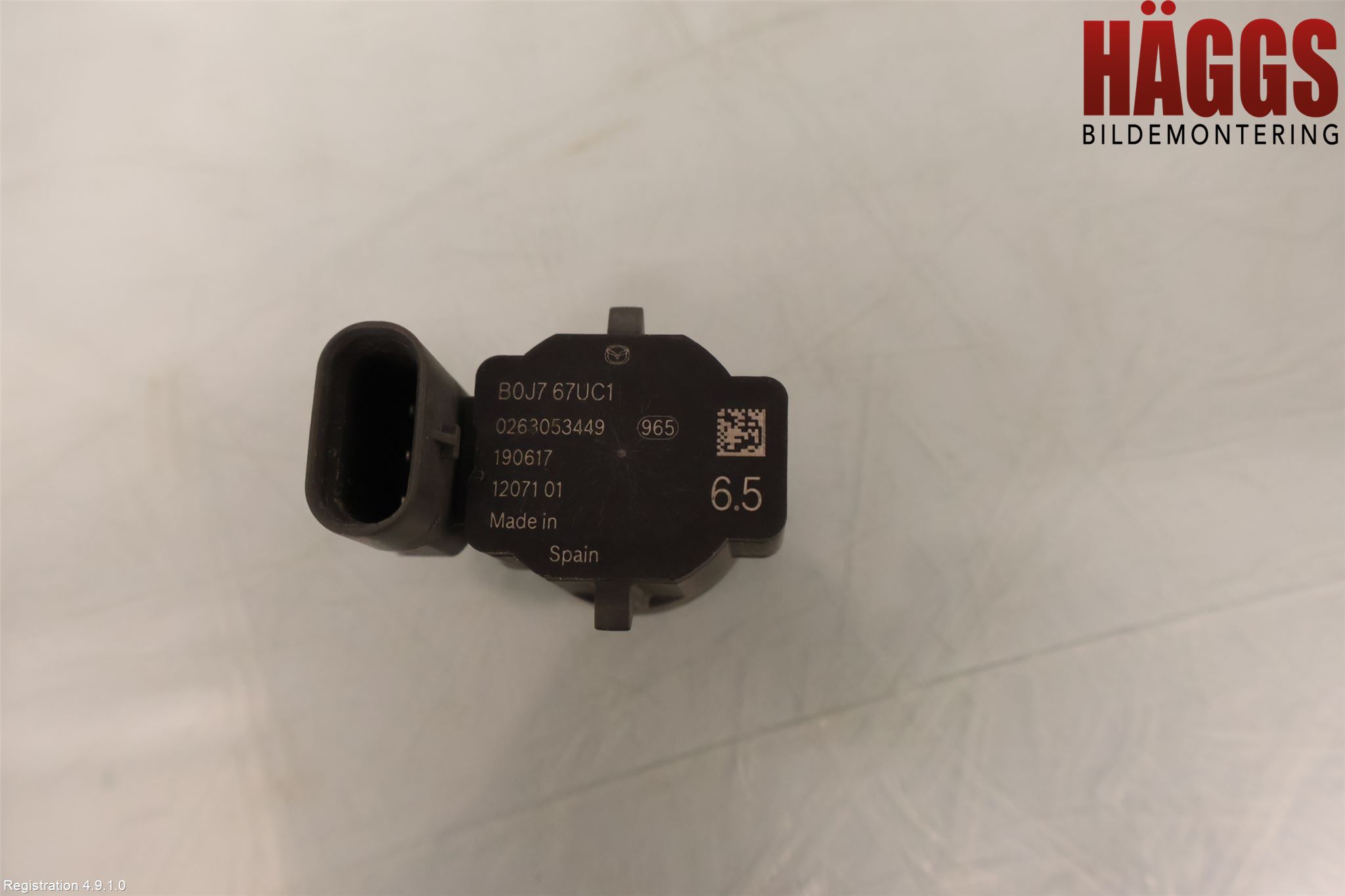 Mazda CX-30 20- Parkeringshjälp Frontsensor