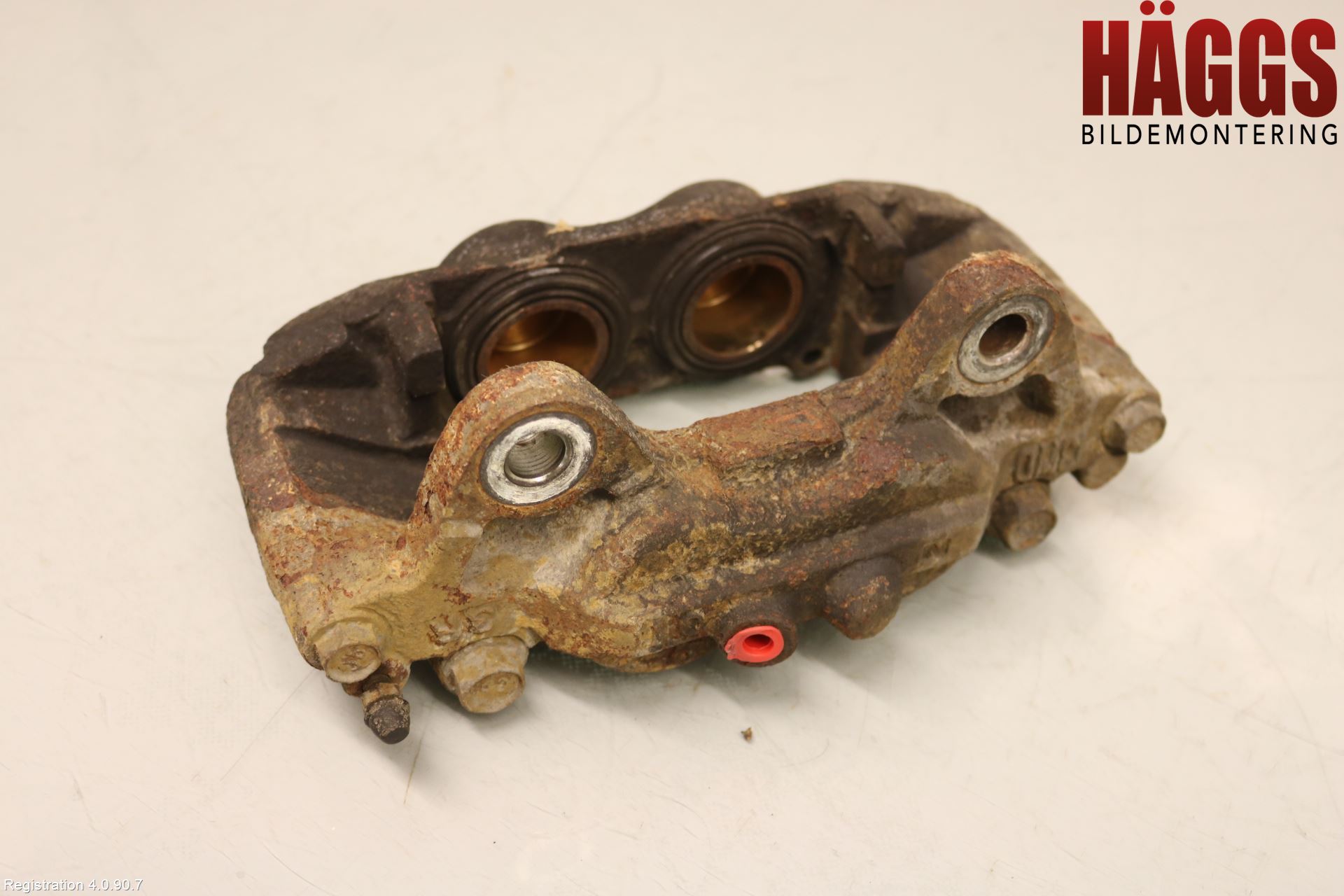 Toyota HILUX 16- Bromsok Fram Vänster