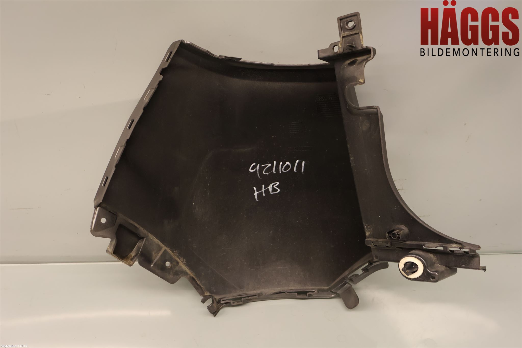 Renault CAPTUR 13-19 Stötfångardel Bak Hö
