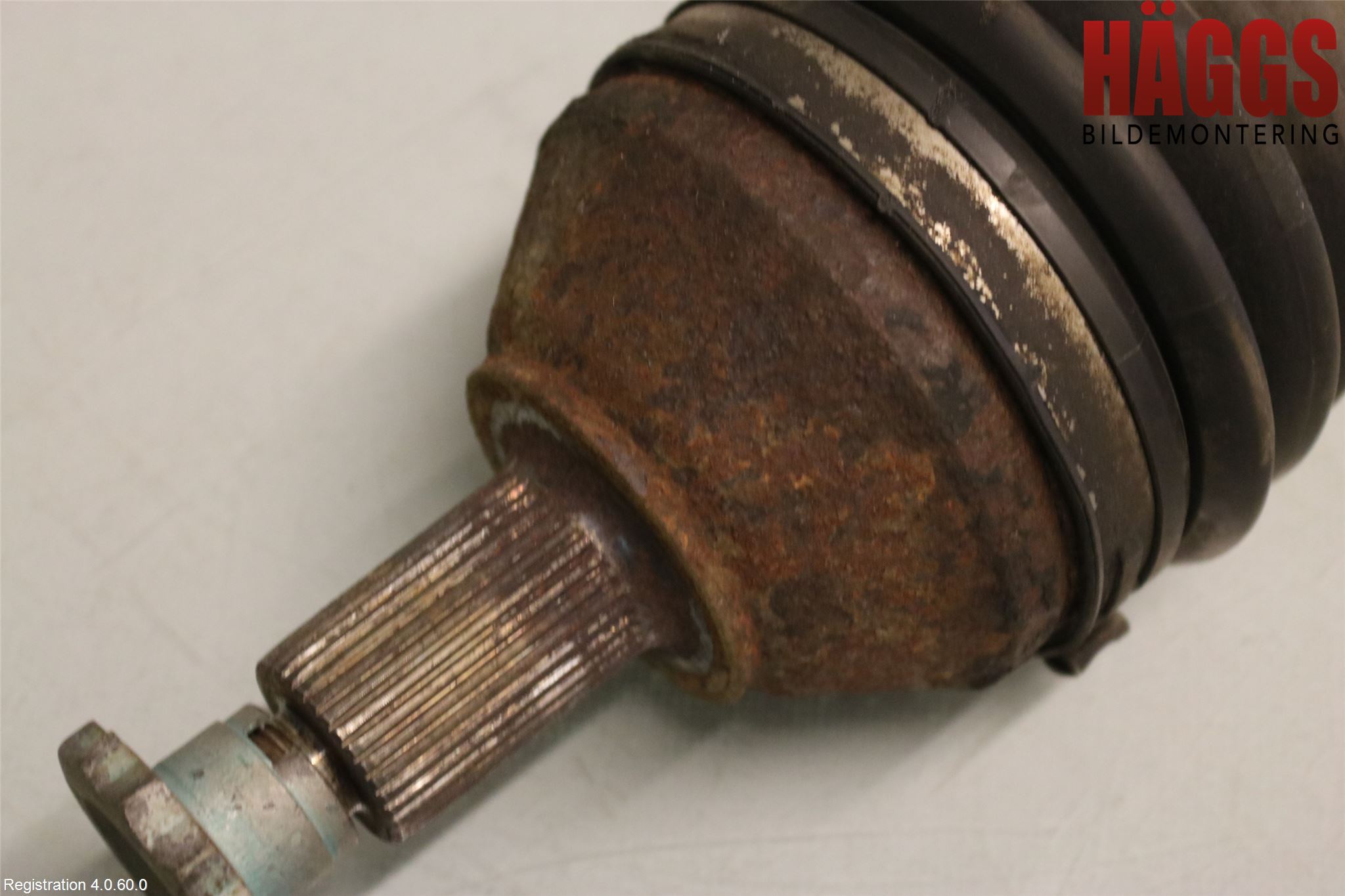 Skoda FABIA 07-14 Drivaxel Fram Vänster