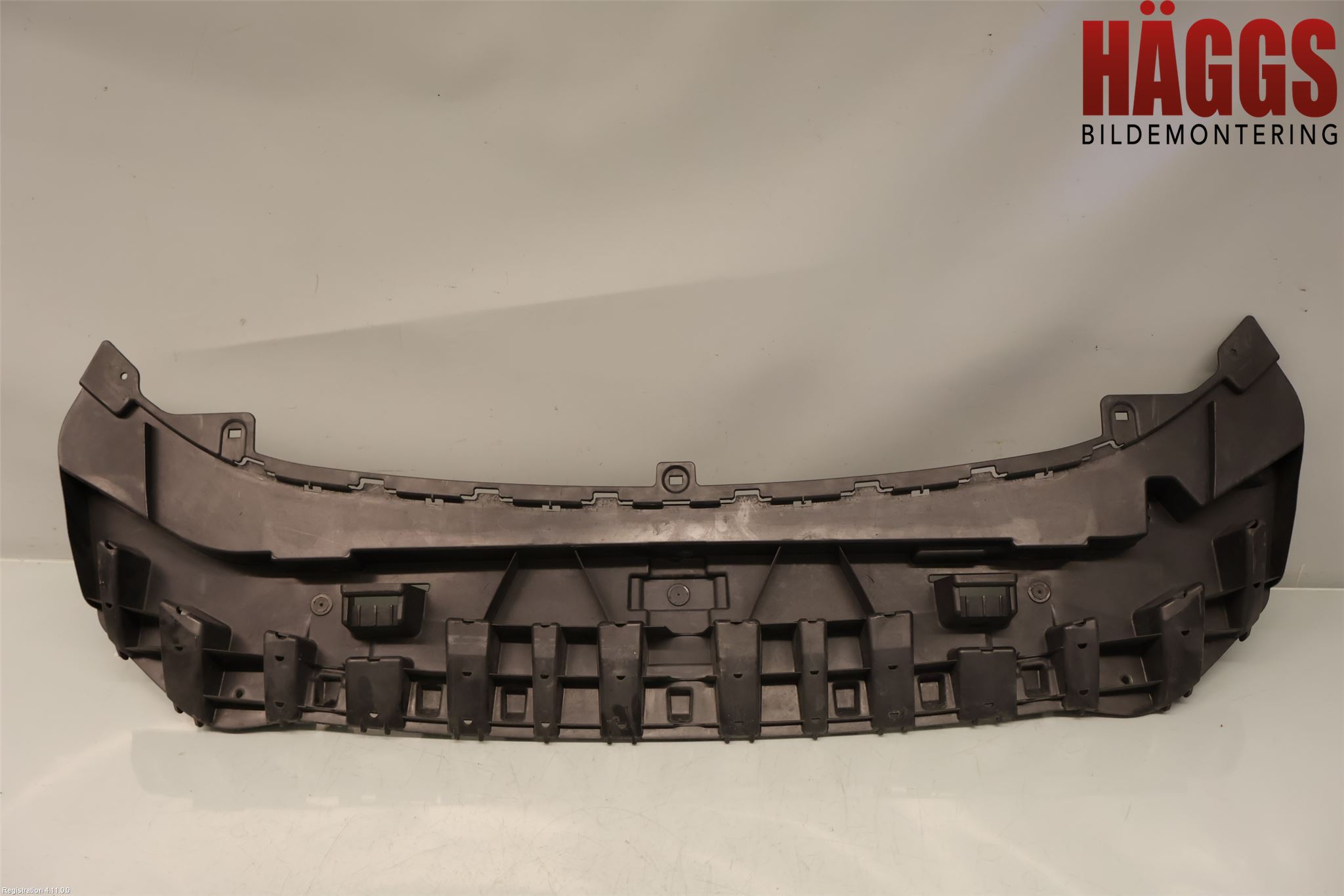 Ford FIESTA 13-17 Hasplåt Plåt-Plast