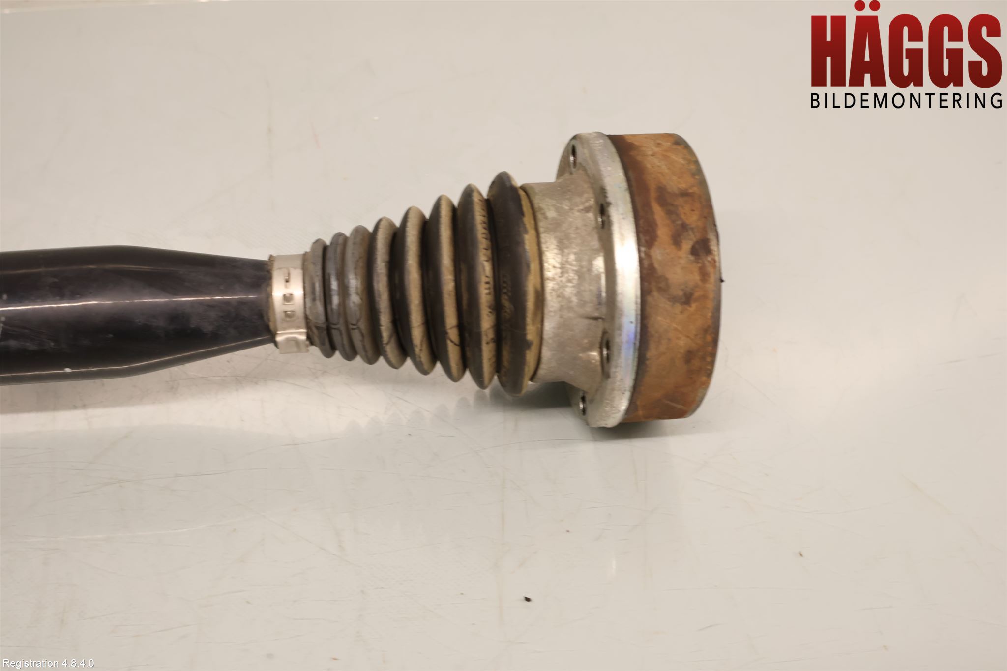 Skoda RAPID Drivaxel Fram Höger