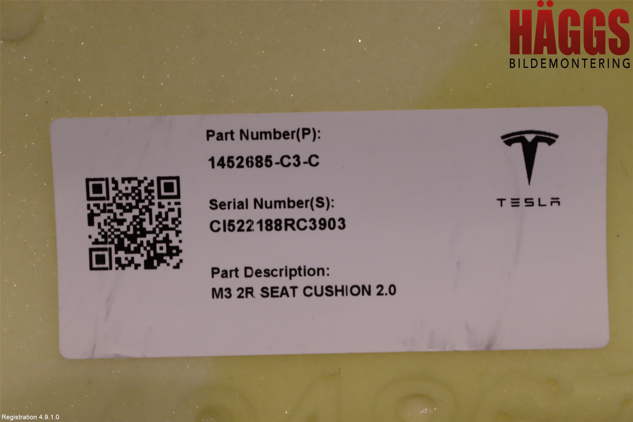 Tesla MODEL 3 17- Inredning Sittdyna Bak