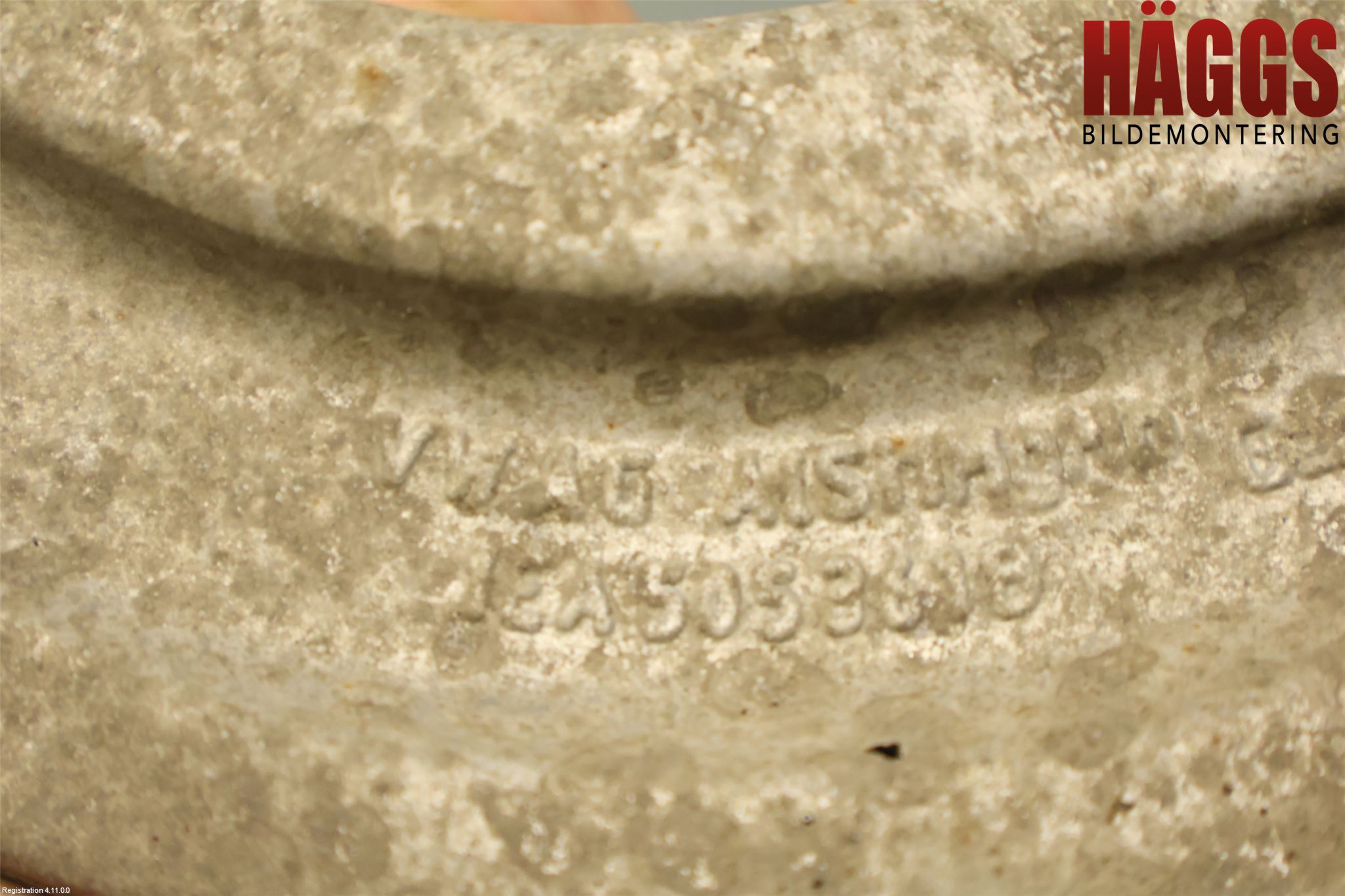 Audi Q4 E-TRON FZ 22- Bärarm Bak Höger