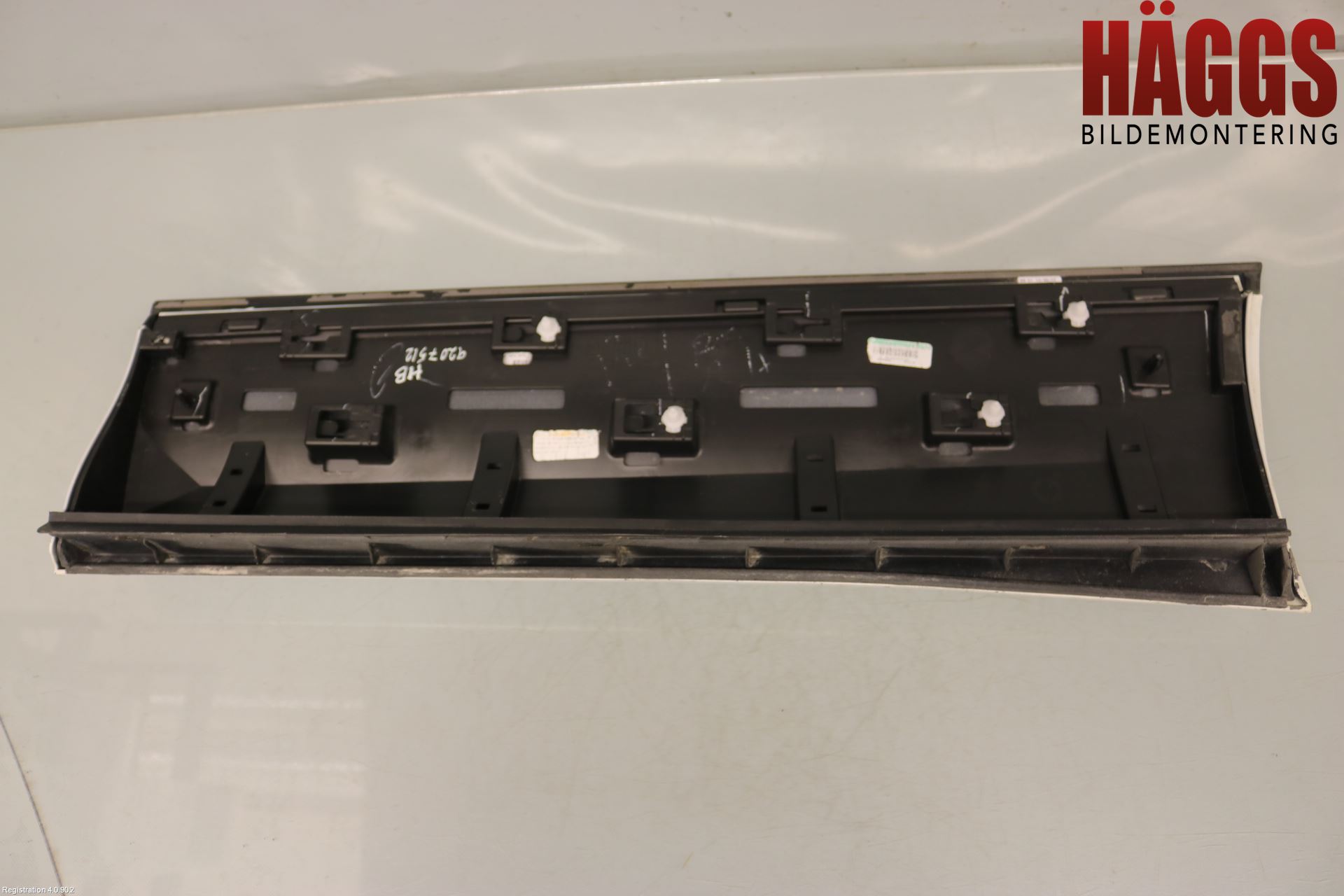 Volkswagen VW TIGUAN 16-24 Dörr Dekorlist Bak Hö