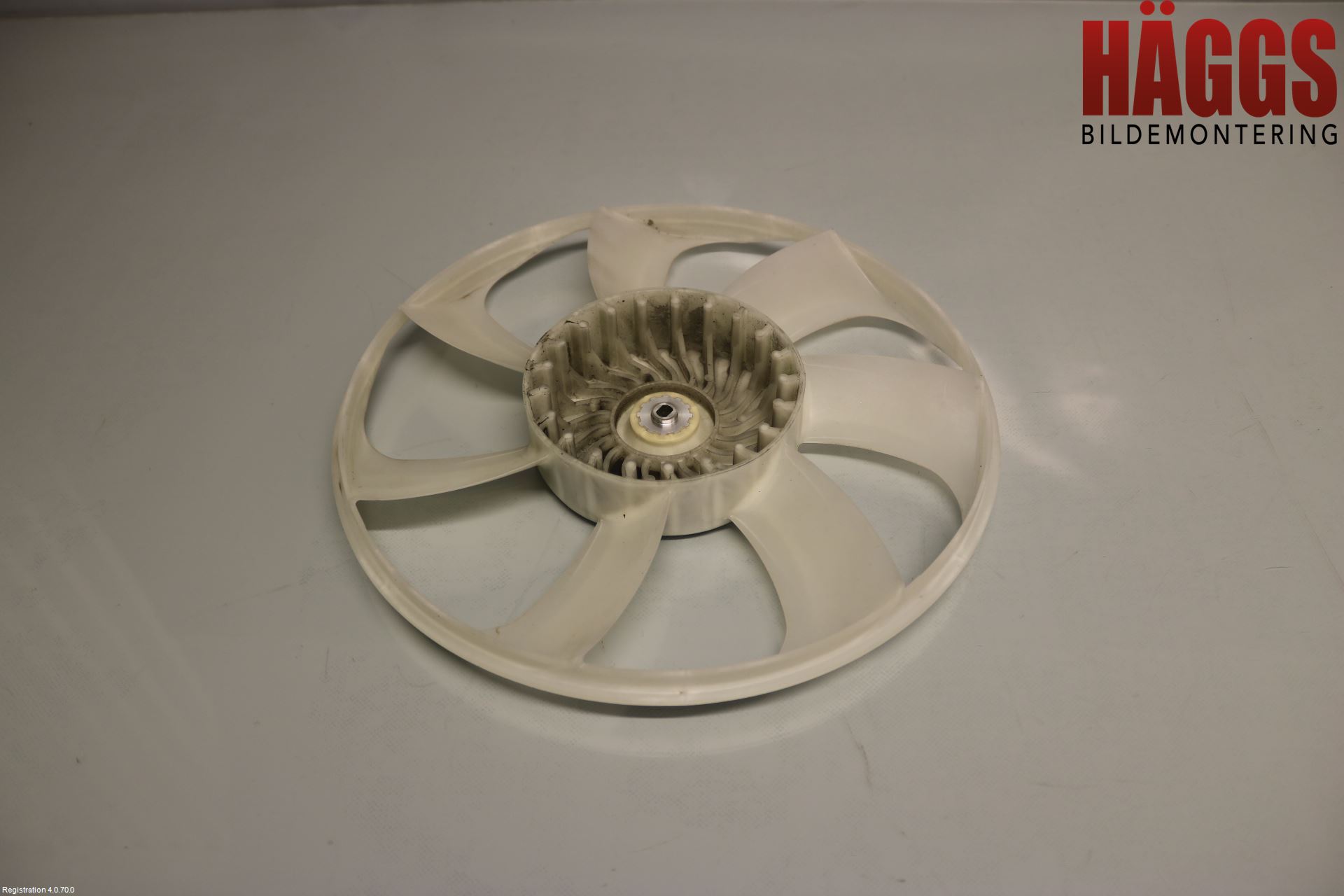 Toyota AVENSIS 09-15 Kylfläkt-Vinge