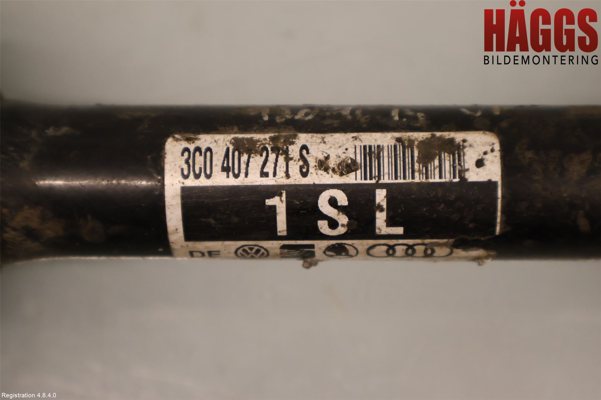 Volkswagen VW PASSAT 11-14 Drivaxel Fram Vänster
