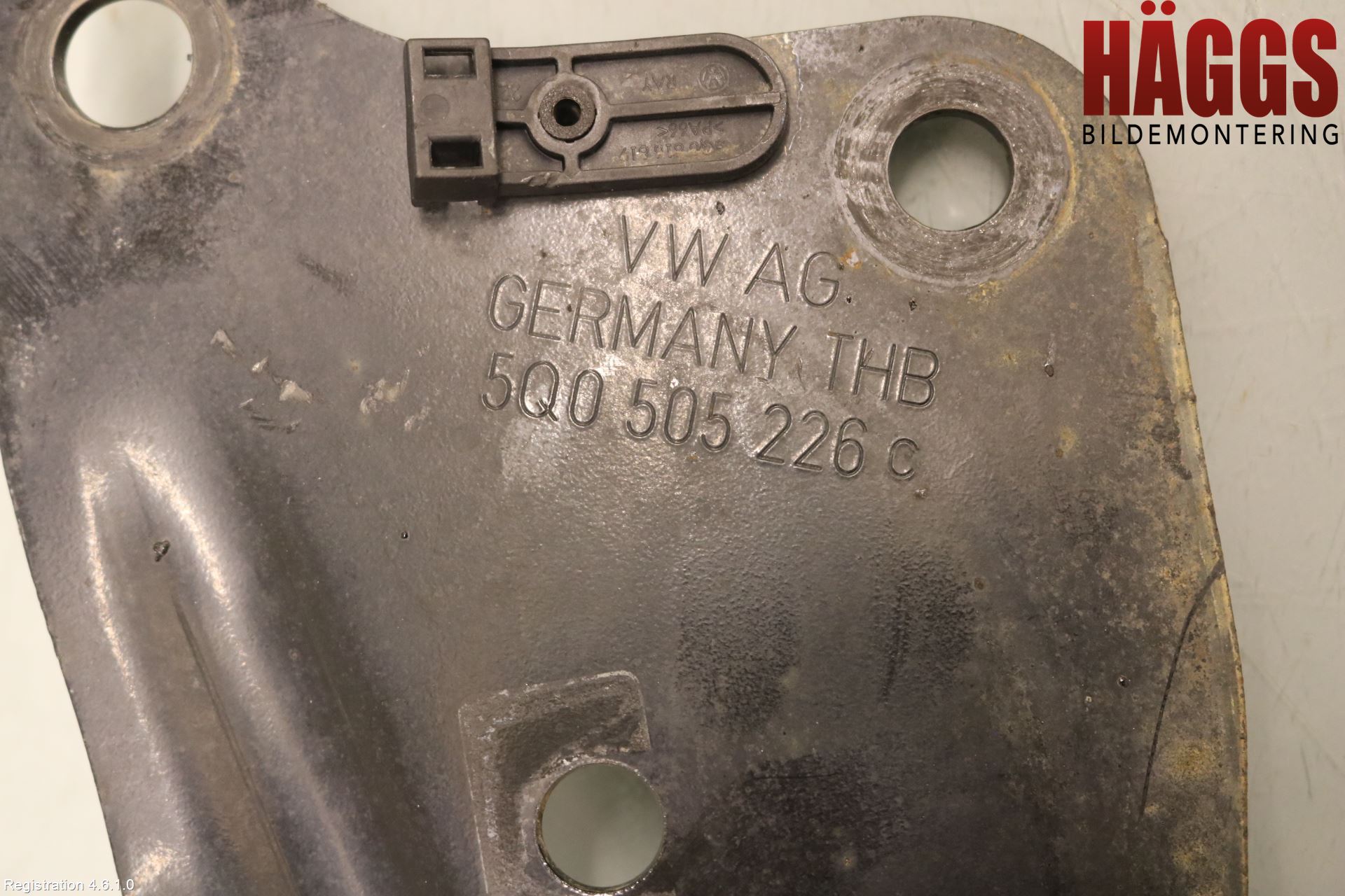Volkswagen VW GOLF / E-GOLF VII 13-20 Bärarm Bak Höger