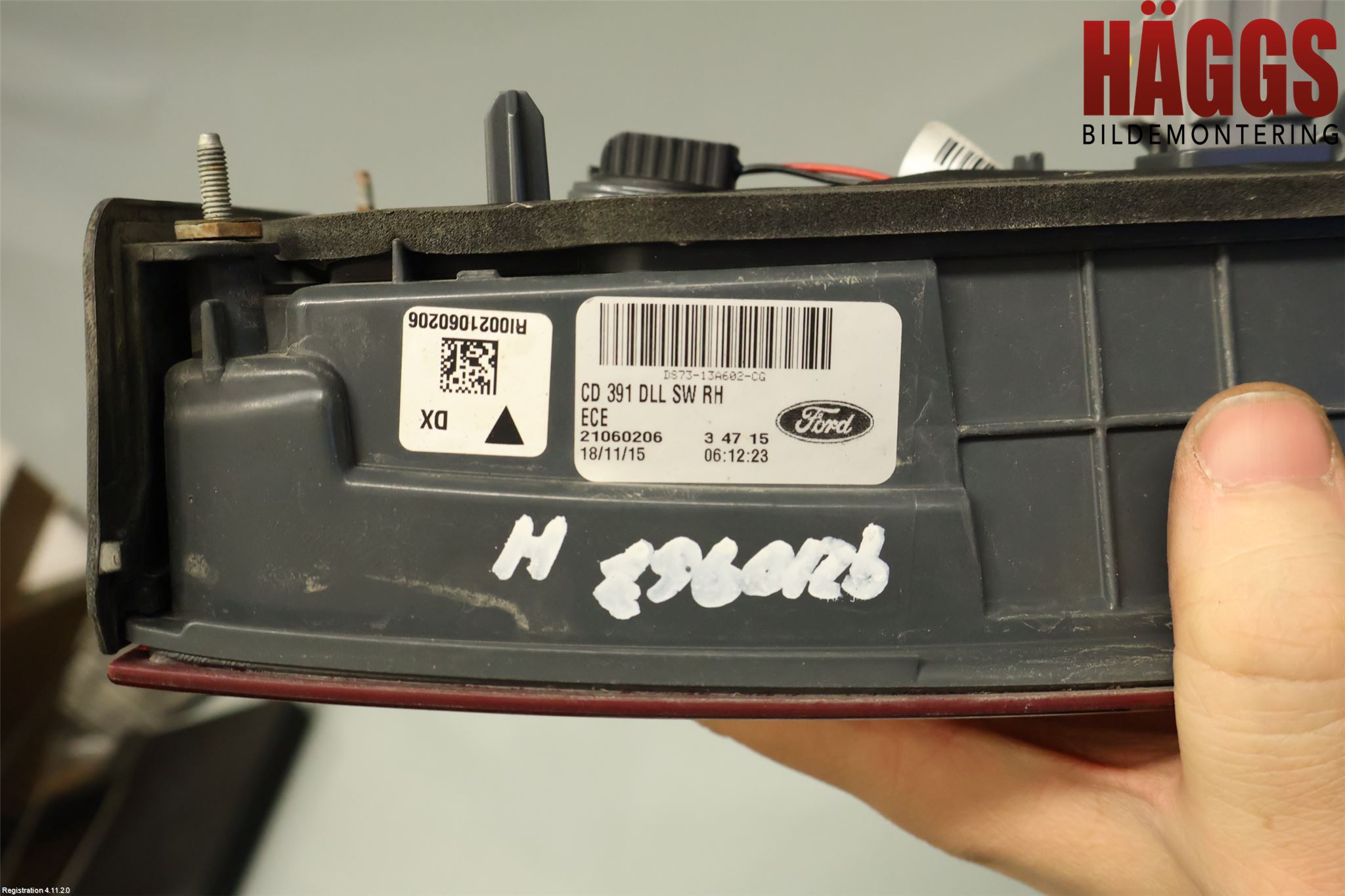 Ford MONDEO 15-22 Bakljus Lucka Hö