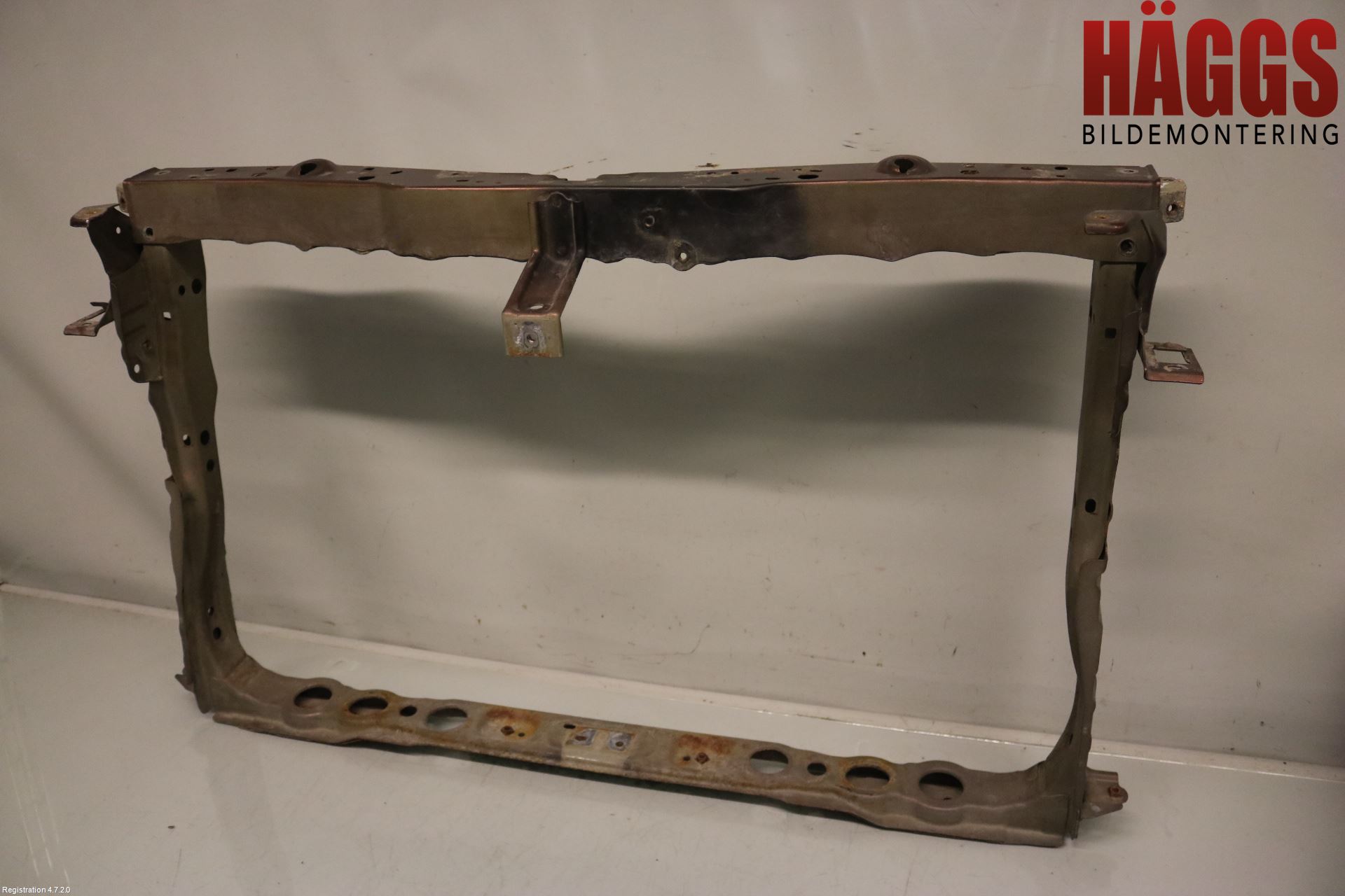 Toyota AVENSIS 16-18 Frontplåt