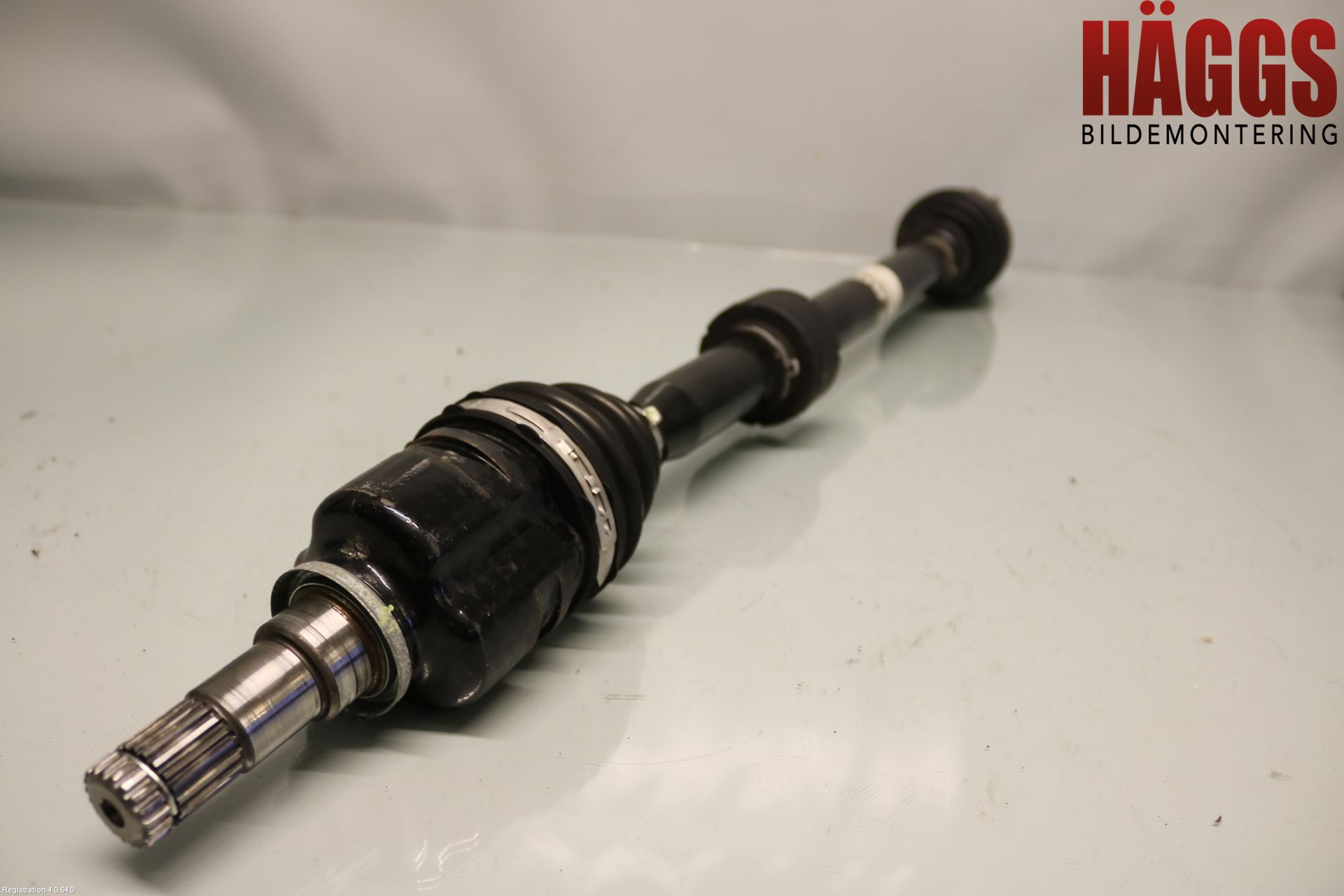 Toyota AURIS 13-19 Drivaxel Fram Höger