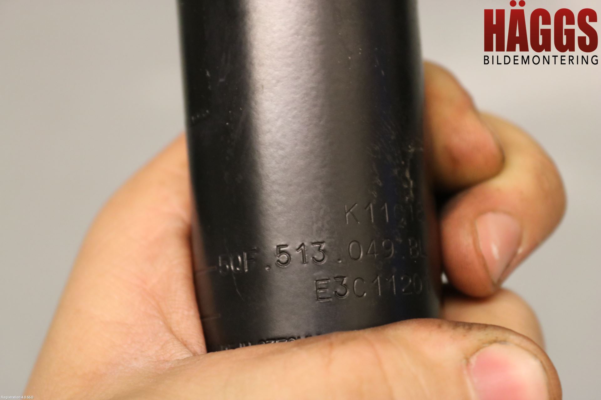 Audi Q3 F3 19- Stötdämpare Bak