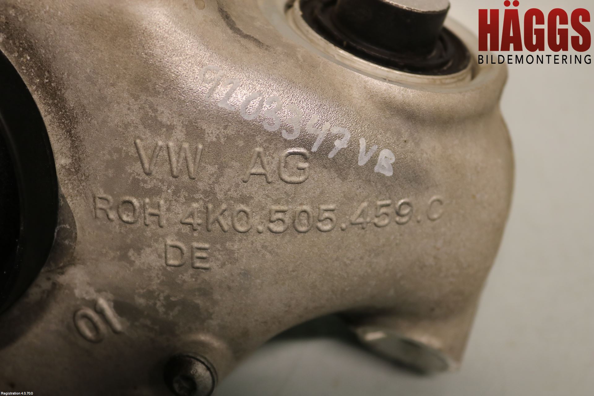 Audi A6 F2/C8 19- Hjullagerhus-Spindel Vä B