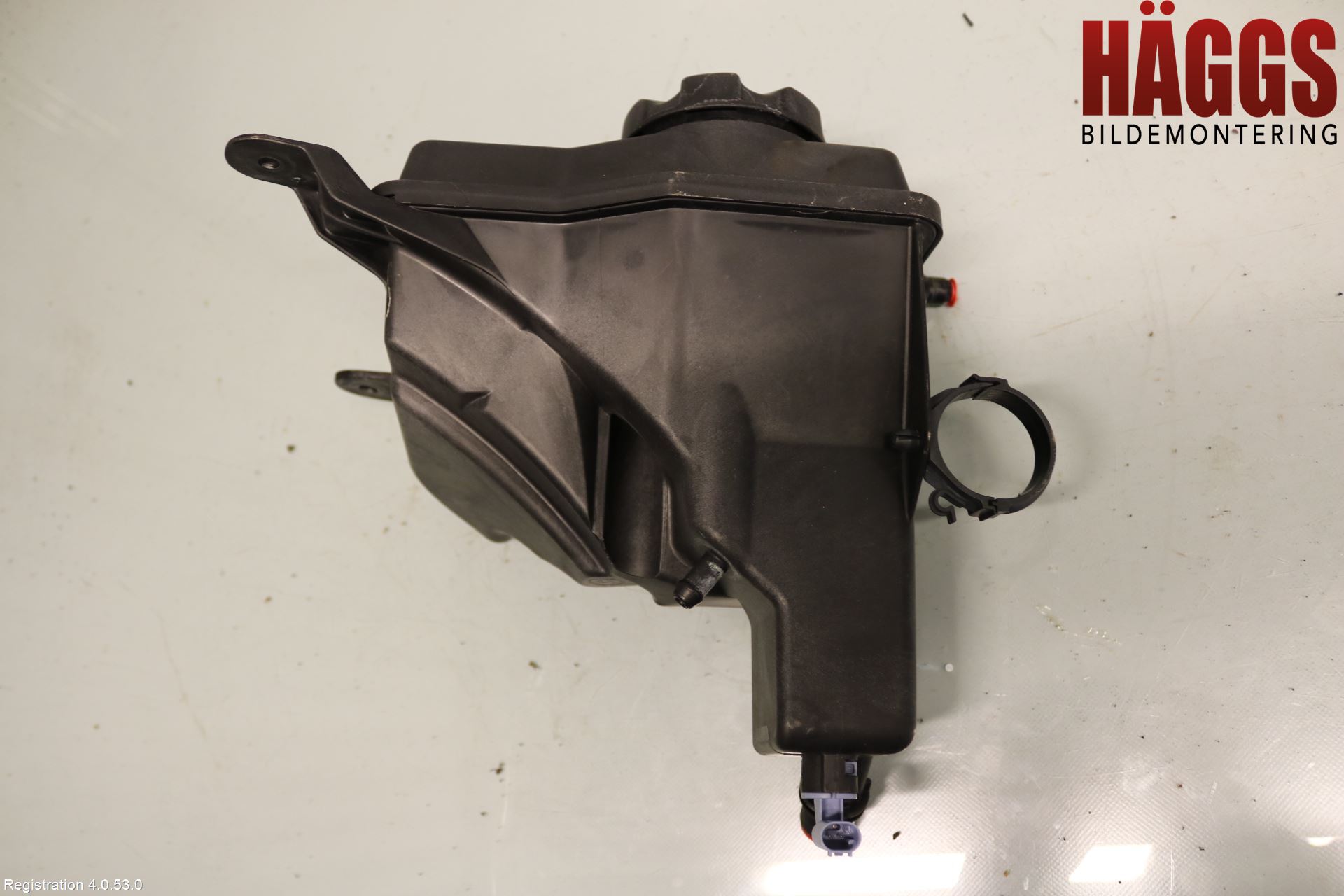 BMW 1 E87/81 5D/3D 03-11 Expansionstank