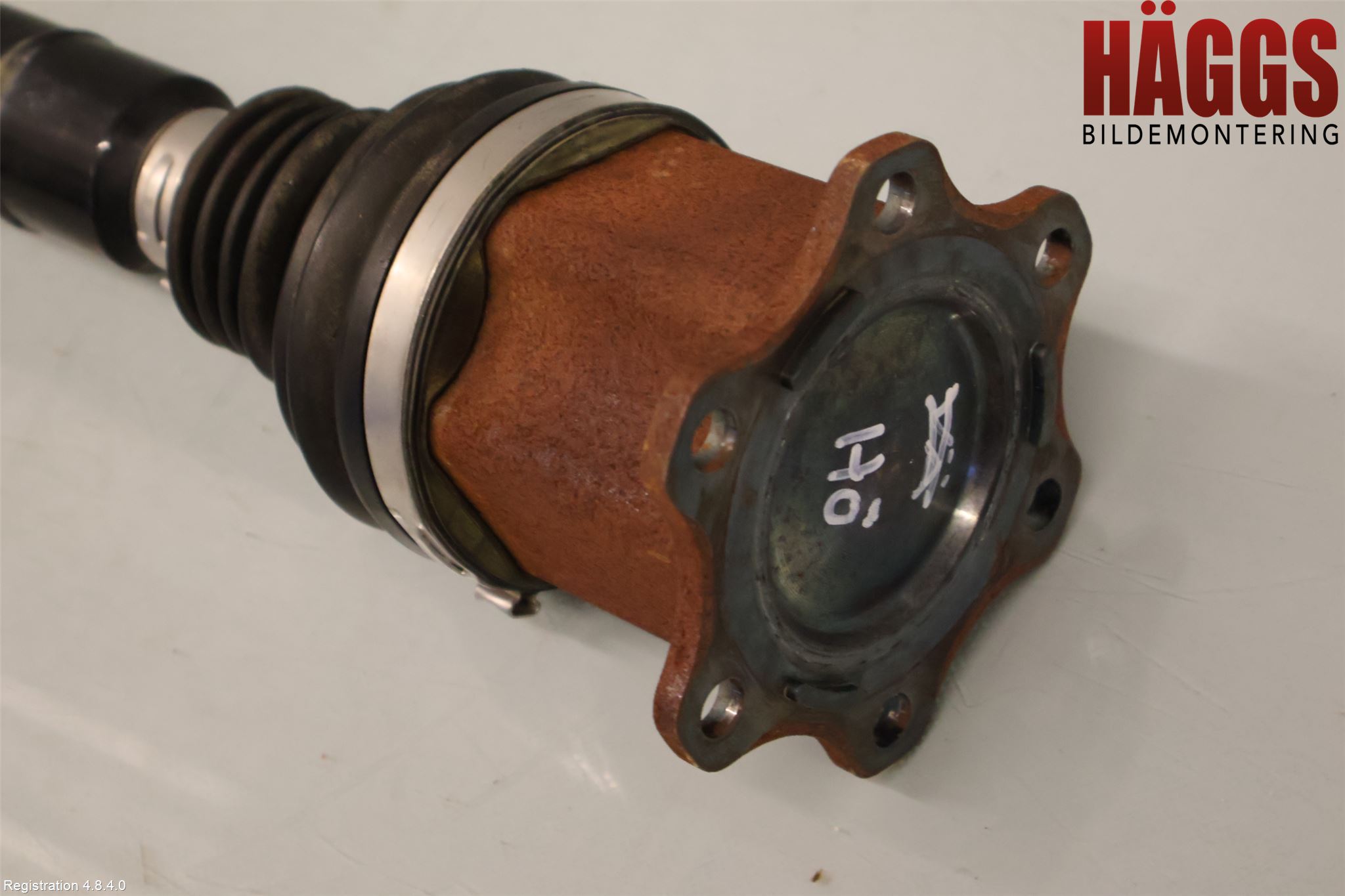 Volkswagen VW TOURAN 16- Drivaxel Fram Höger