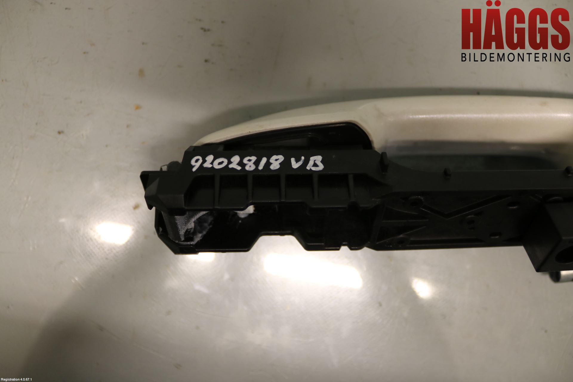 Toyota RAV4 13-18 Dörrhandtag Yttre Vä