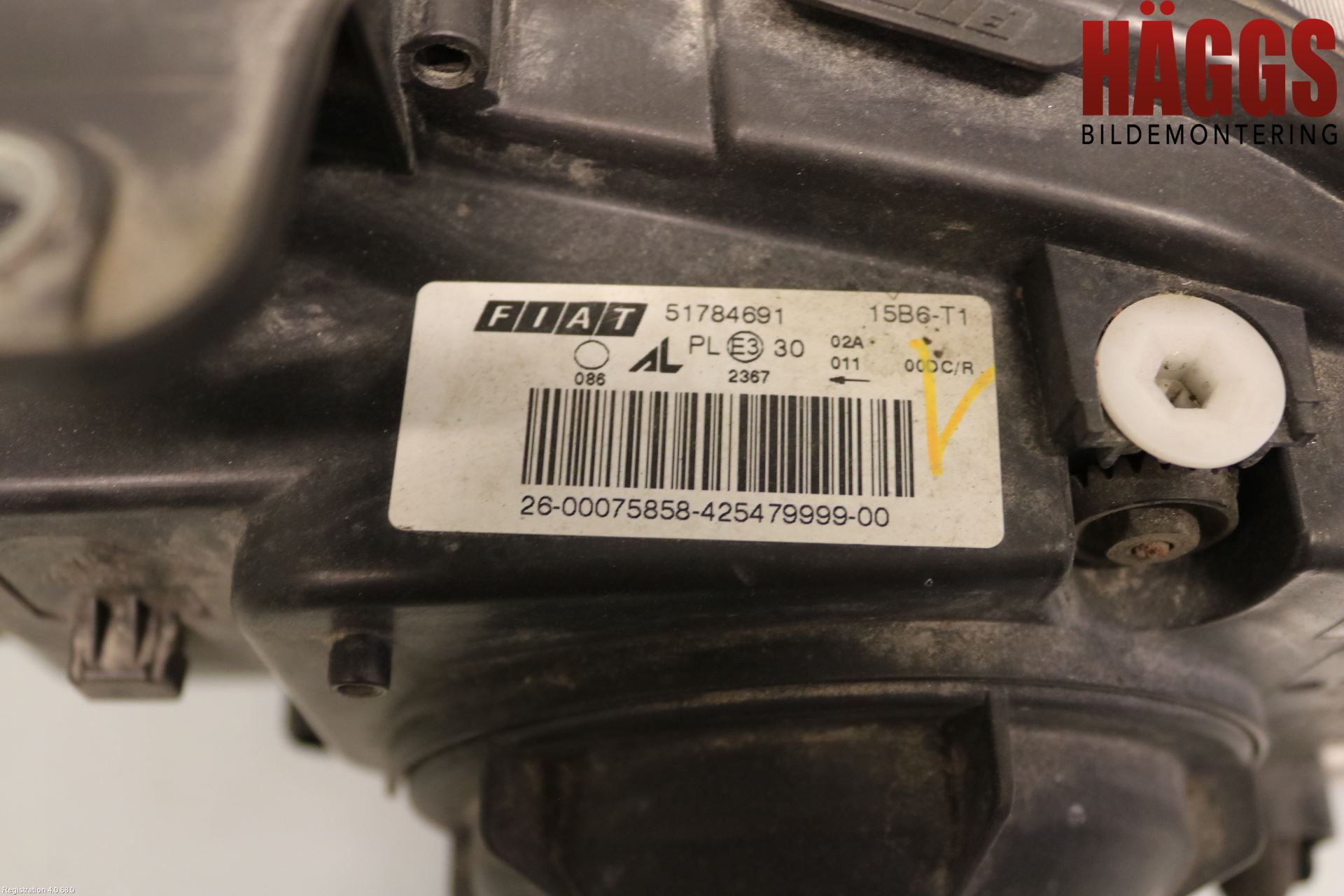 Fiat CROMA 06-11 Strålkastare