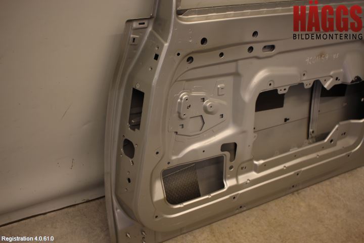 Peugeot 1007 Dörr 2D Höger