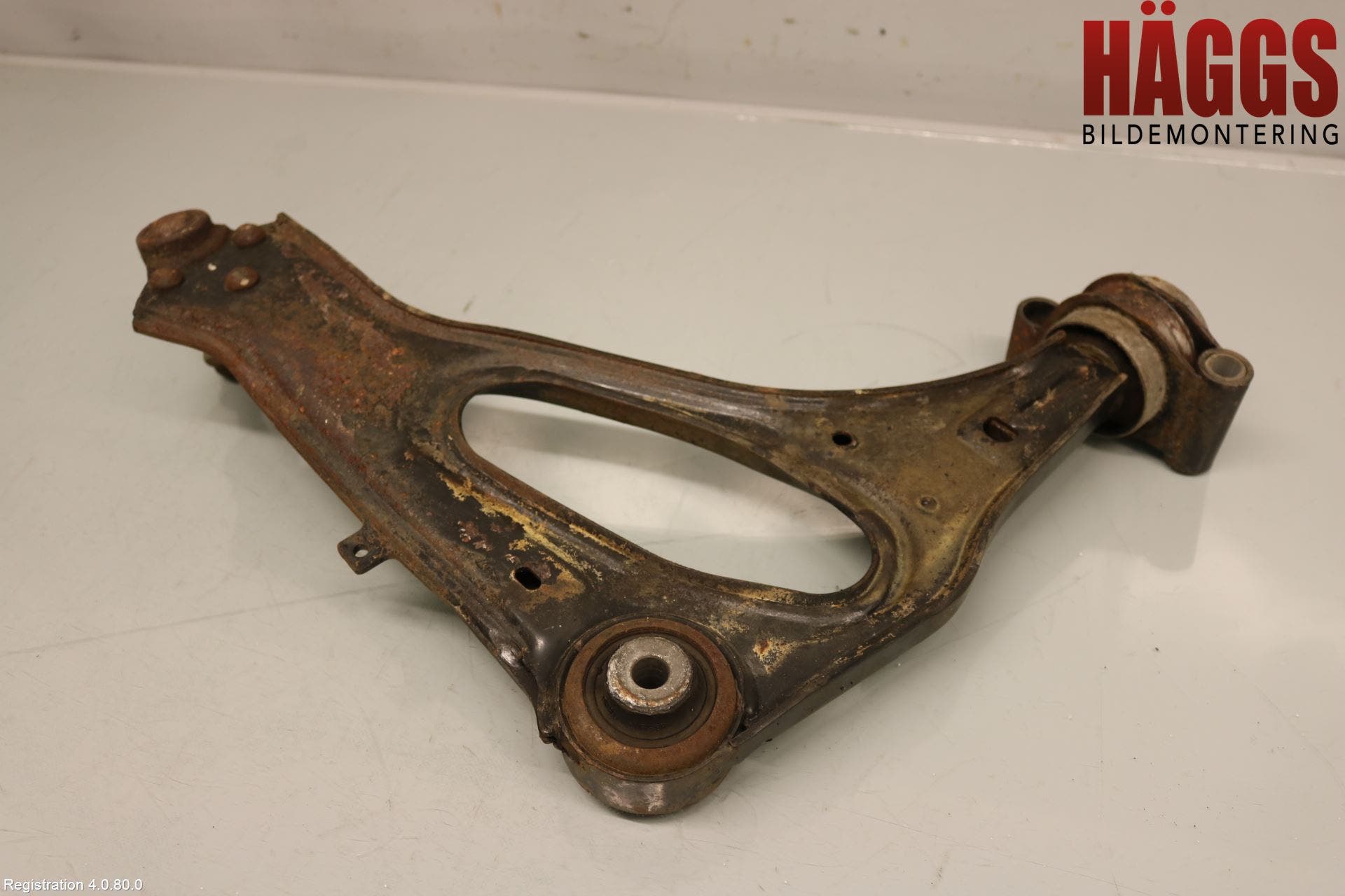 Mercedes-Benz MB VITO/V-KLASS (W640,W447,W448) 14- Bärarm Fram Undre Vä