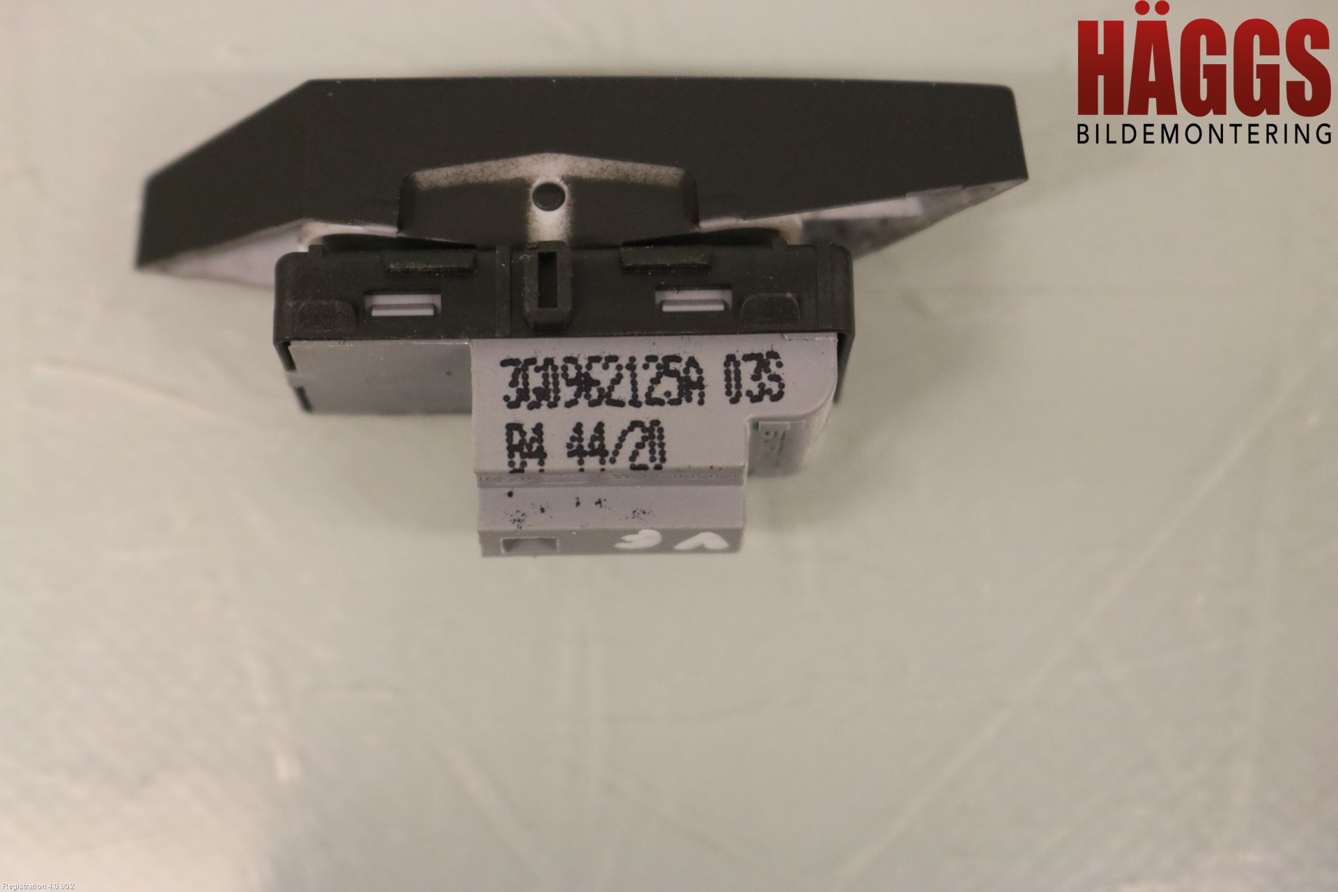 Volkswagen VW PASSAT 20-24 Strömställare Centrallås