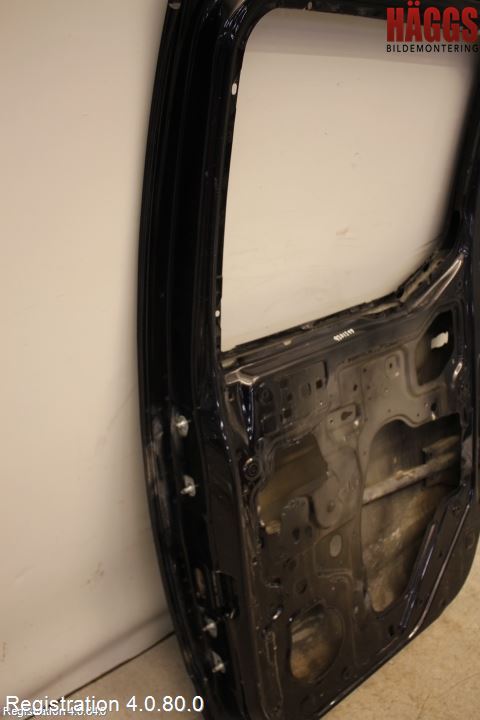 Nissan NAVARA 05-16 Dörr Bak Höger