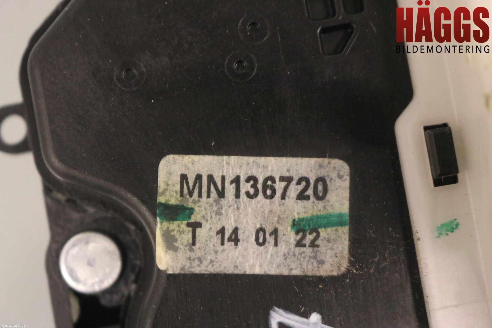 Mitsubishi L200 06-15 Låskista-Dörrlås