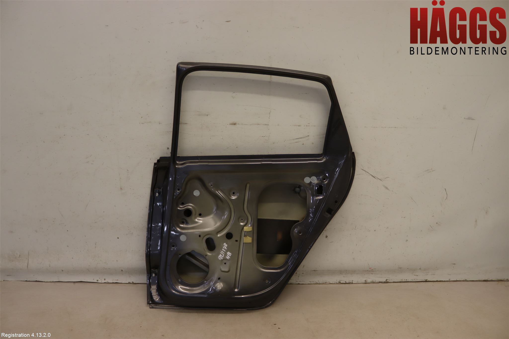 Volkswagen VW POLO 10-17 Dörr Bak Höger
