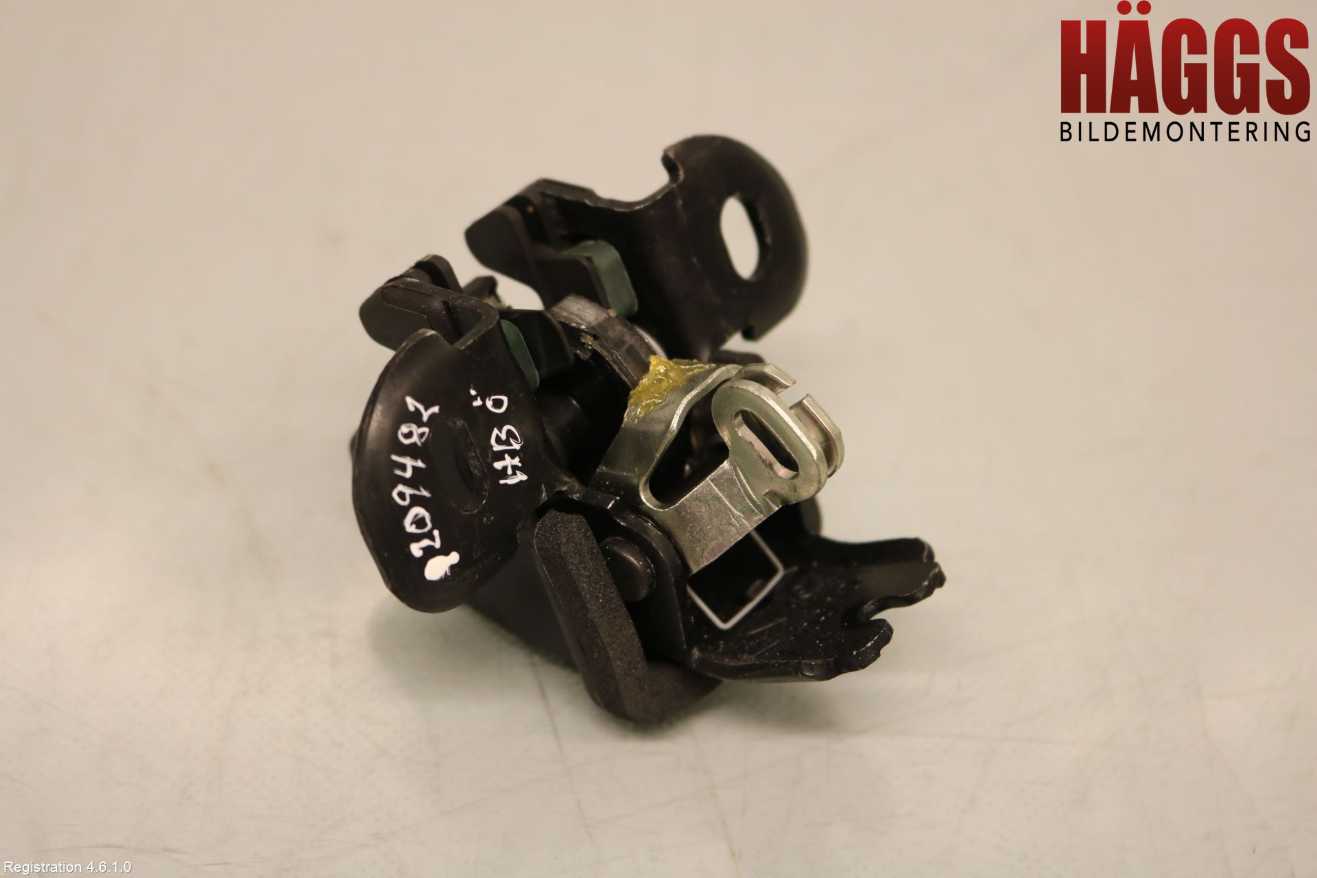 Renault EXPRESS 21- Låskista Baklucka