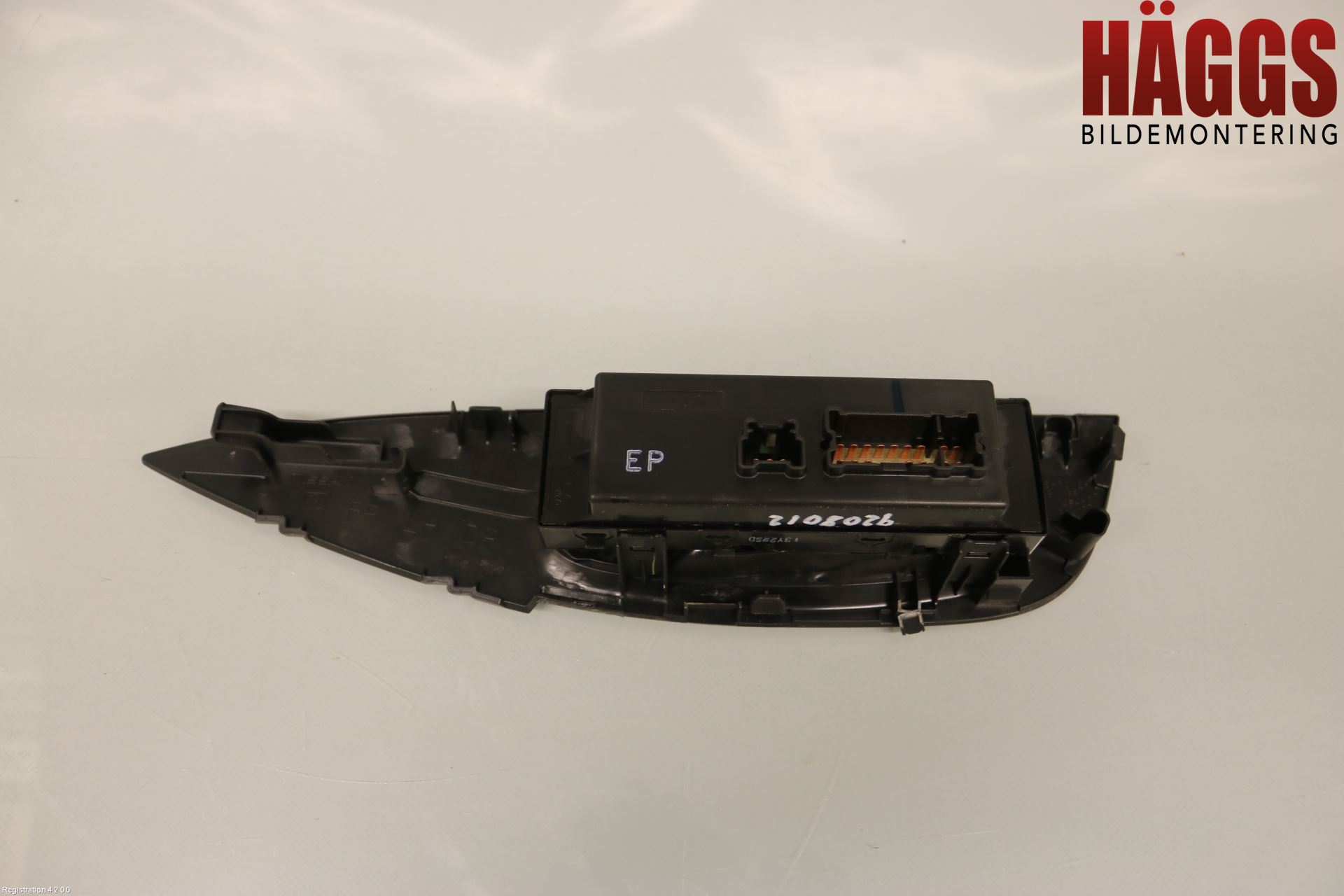 Nissan QASHQAI 14-17 Strömställare Elhiss