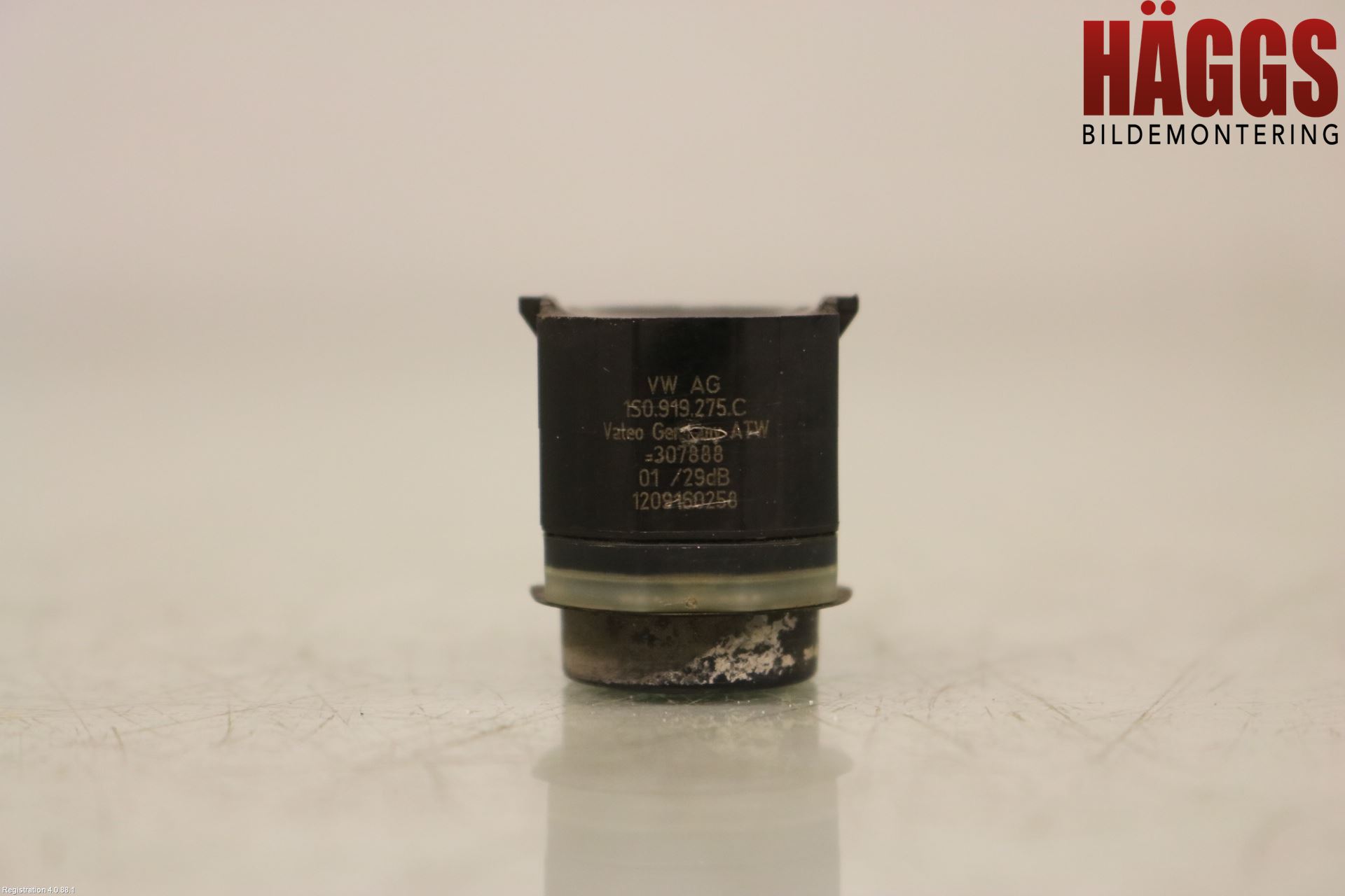 Audi A6 ALLROAD 12-18 Parkeringshjälp Frontsensor