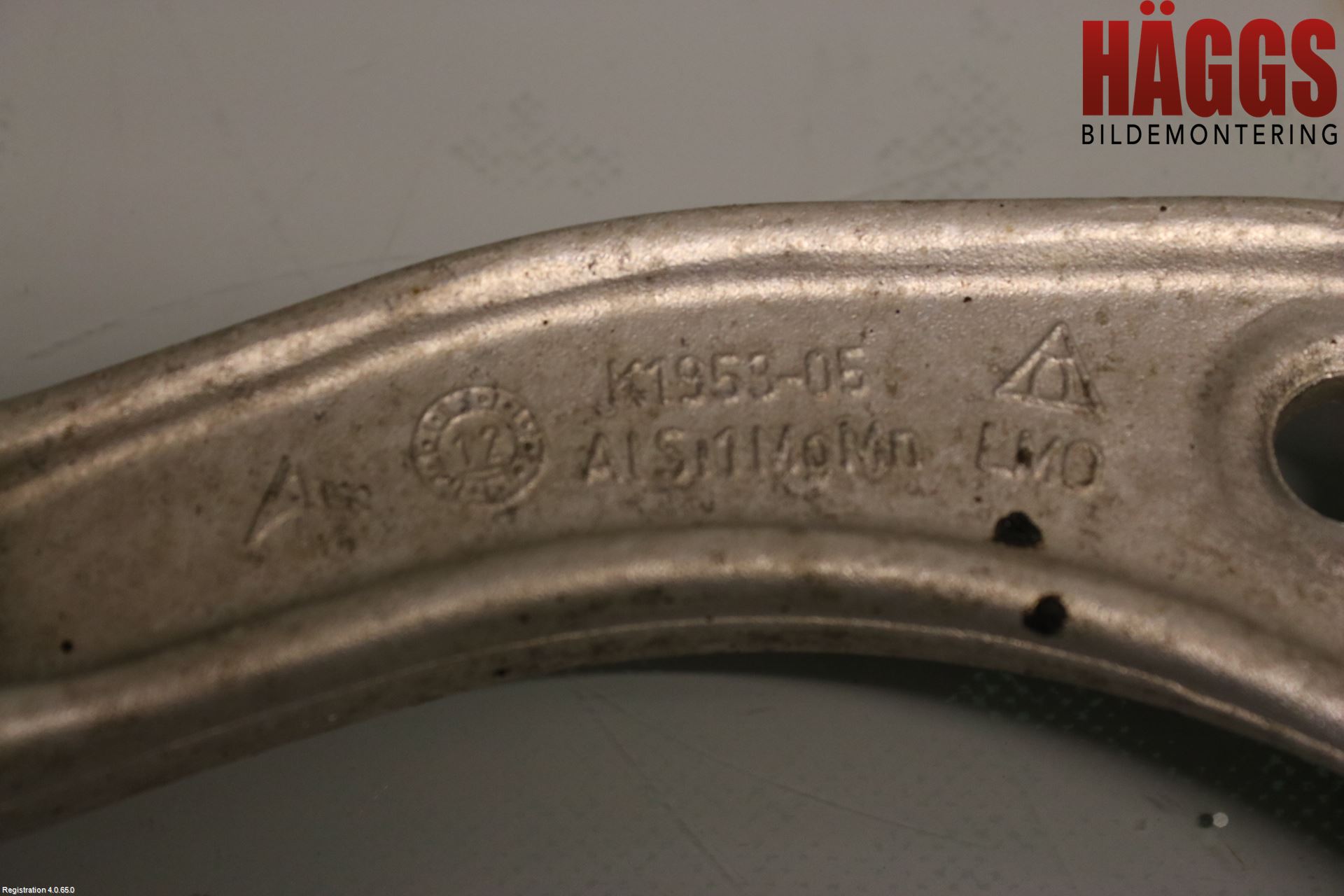 Porsche CAYENNE 03- Bärarm Fram Övre Vä