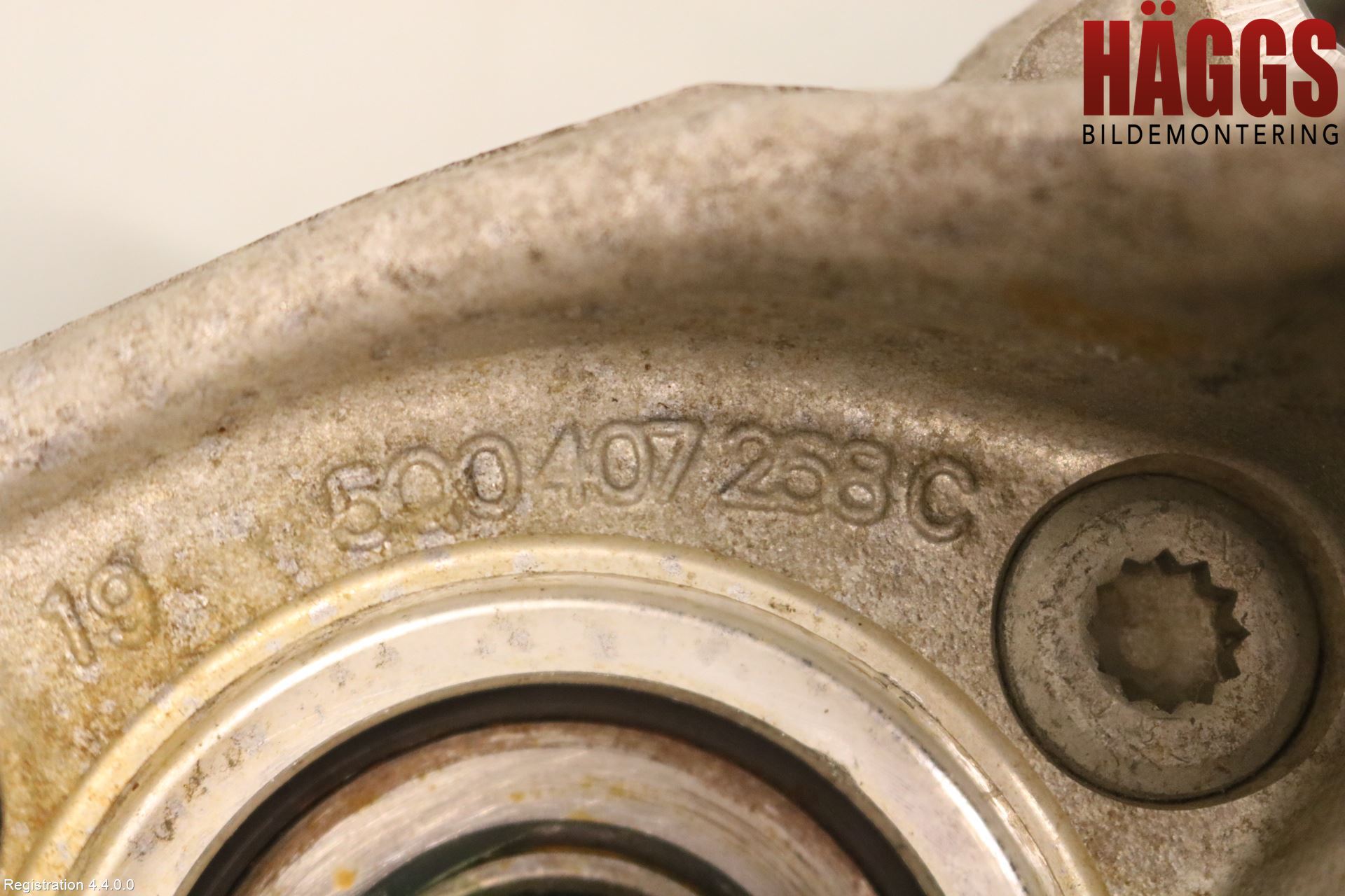 Volkswagen VW PASSAT 20-24 Styrspindel Lagerhus Hö