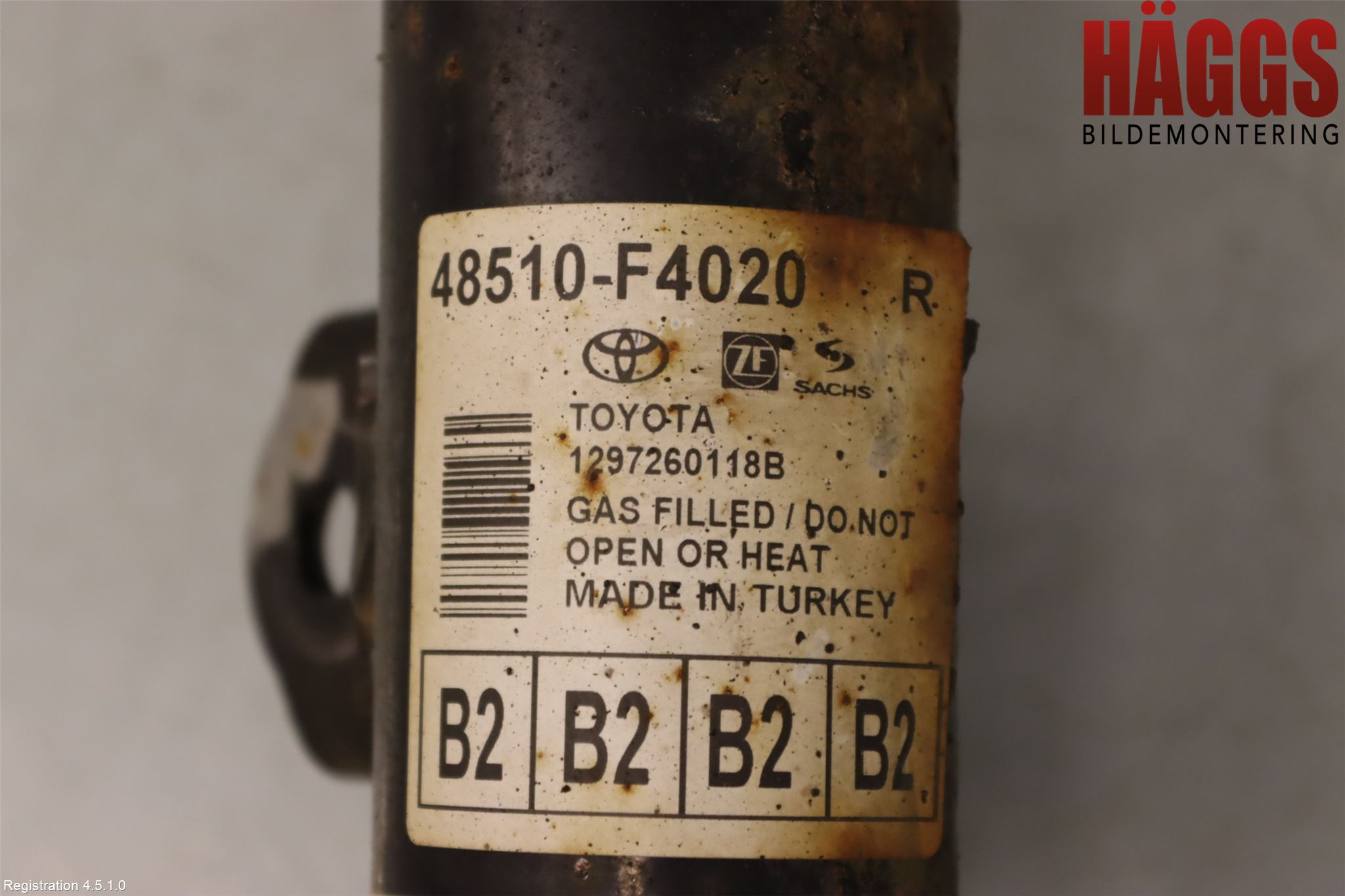 Toyota C-HR 16-23 Fjäderben Fram Höger