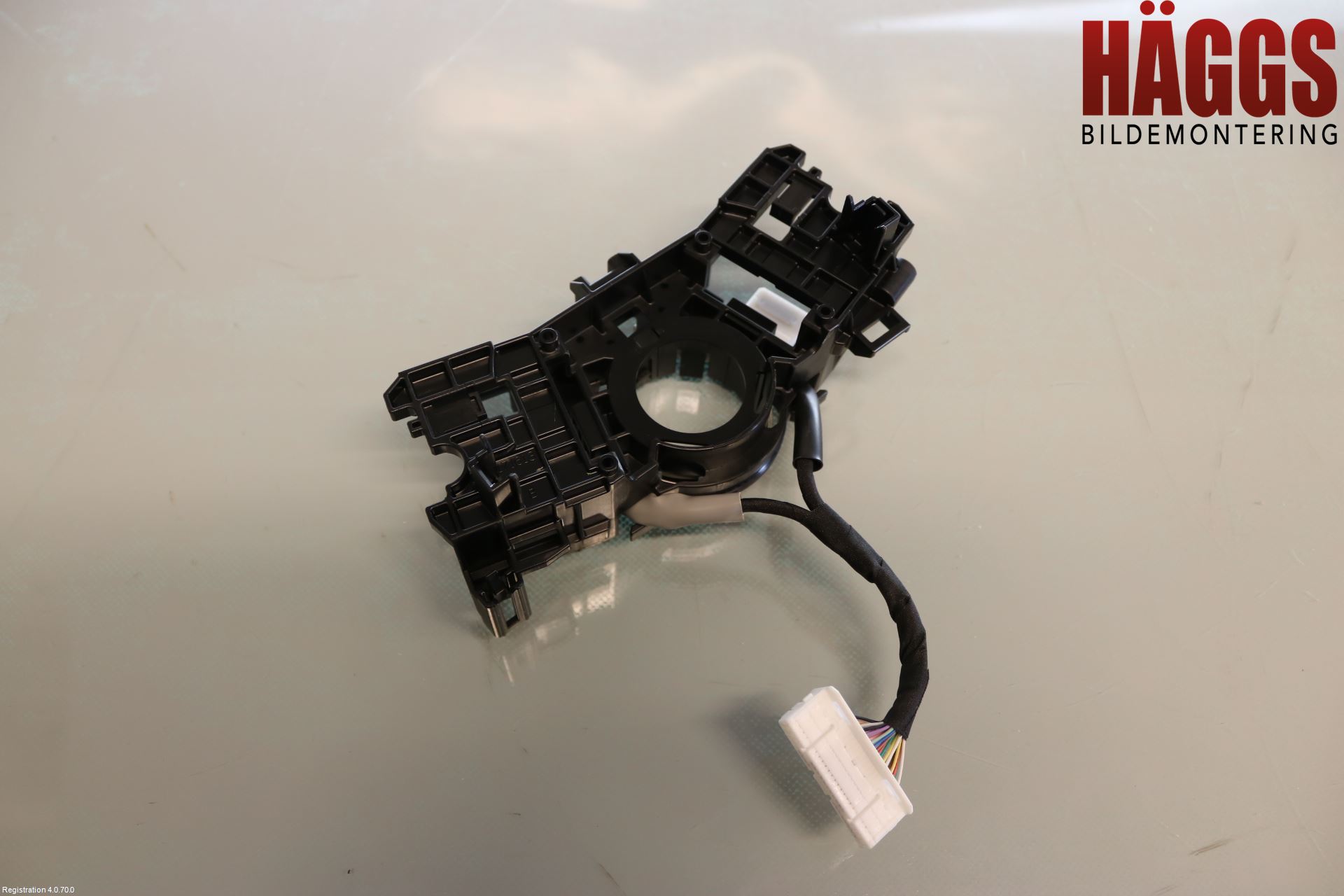 Toyota RAV4 19- Spak Konsoll-Fäste