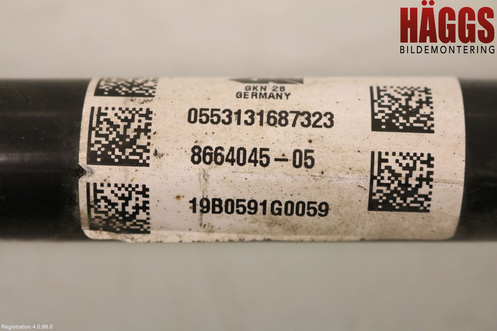 BMW 5 G30/G31/F90 17-23 Drivaxel Bak Vänster