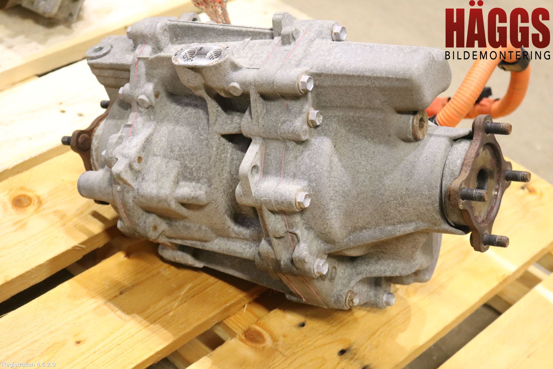Lexus NX 300h 15-21 Motor Elektrisk Bak
