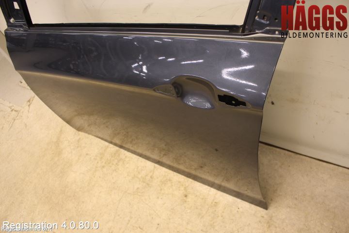Hyundai i40 08-15 Dörr Fram Vänster